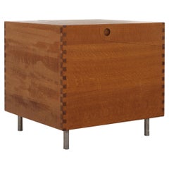 AT 34 "cubebar" di Hans J. Wegner