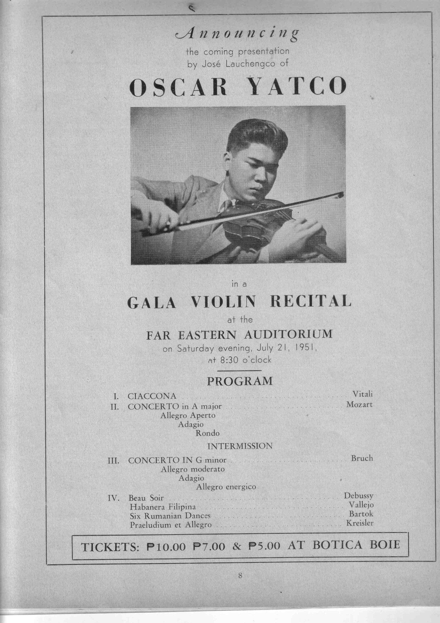 Opéra 15 - Contemporain Photograph par At Maculangan