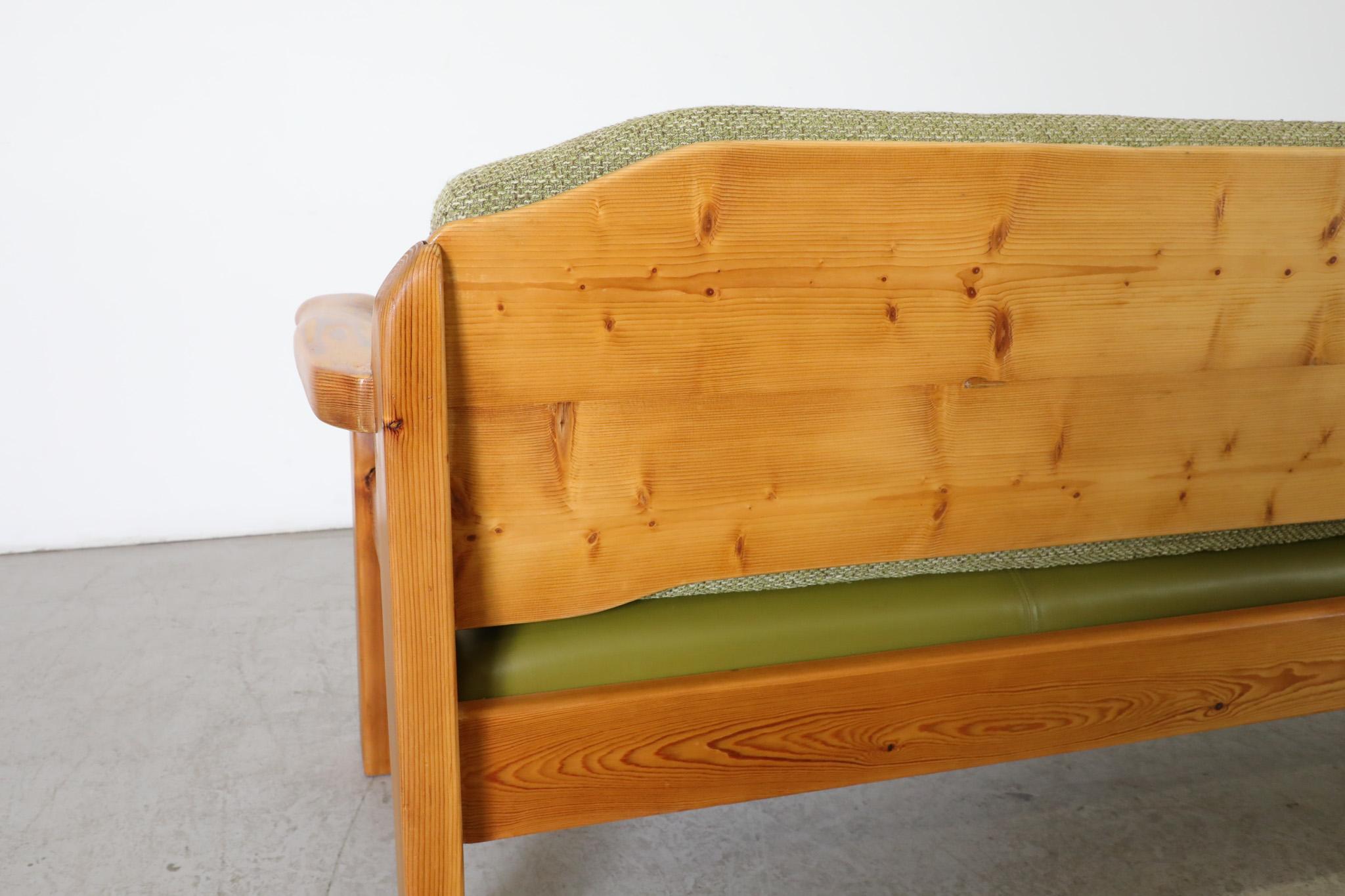 Ate van Apeldoorn Inspired Pine Bench with Green Cushions & Hand Carved Details For Sale 1