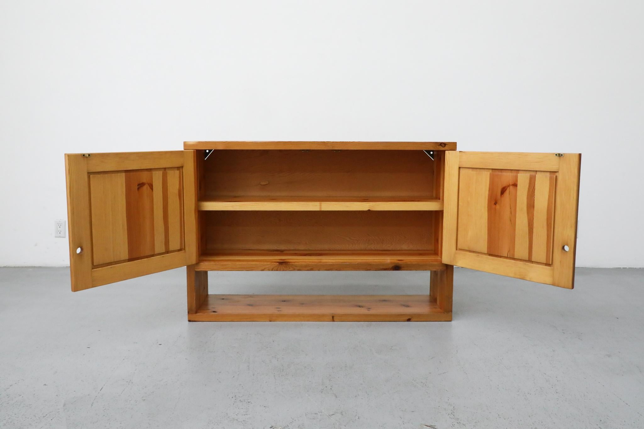 Mid-Century moderno Ate van Apeldoorn Libreria in pino con mobiletto in vendita