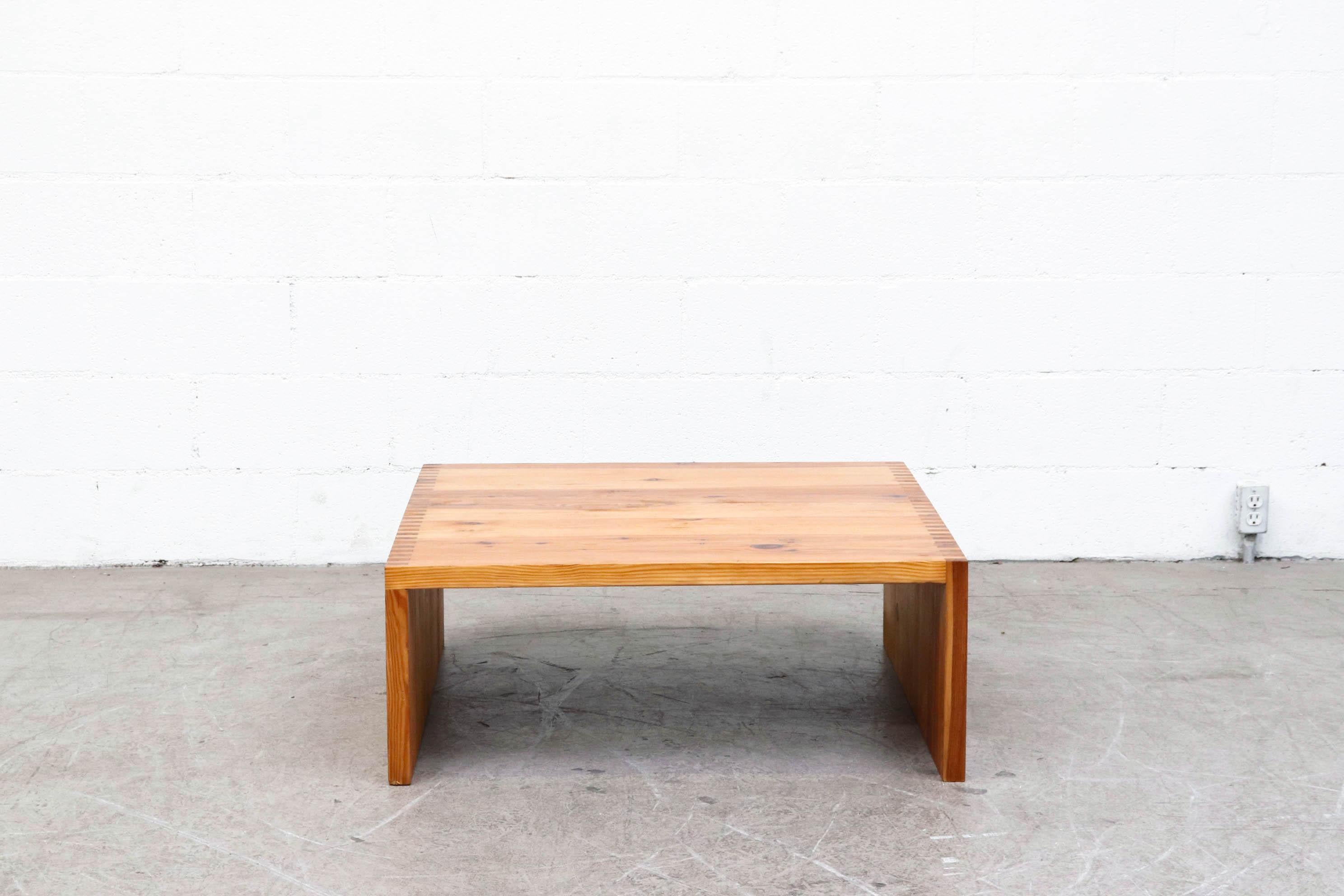 Ate Van Apeldoorn pine coffee table or bench. Lightly refinished with beautifully patterned wood and box joint construction. In original condition with light signs of wear consistent with its age and use.