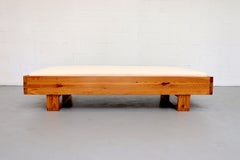 Ate Van Apeldoorn Pine Framed Daybed