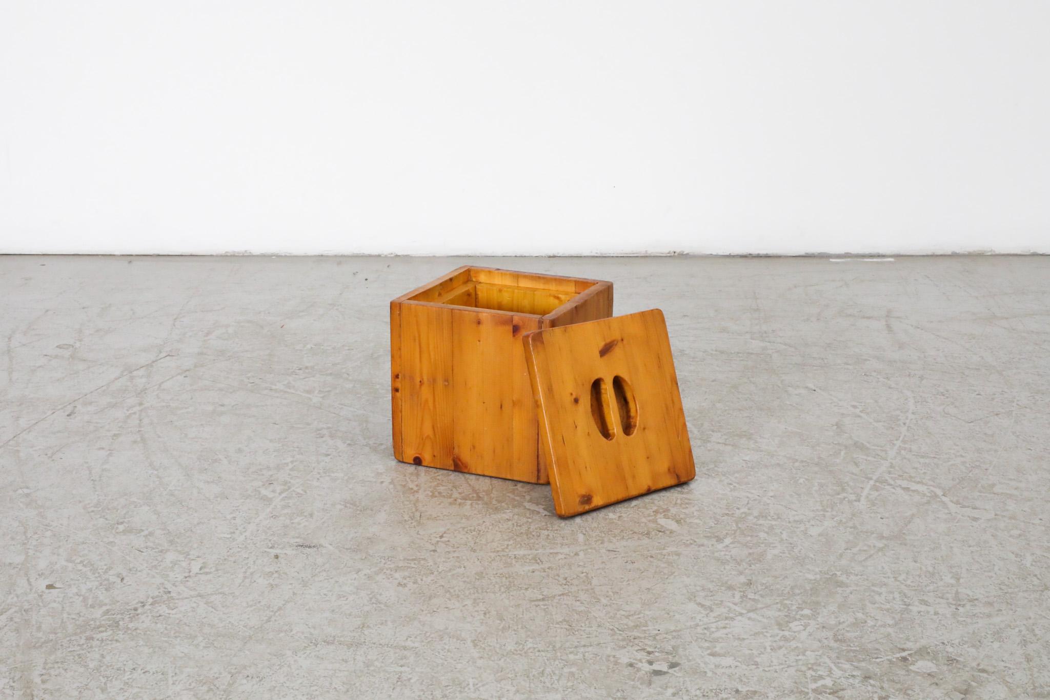 Ate Van Apeldoorn Aufbewahrungsbox aus Kiefer mit Deckel im Zustand „Gut“ im Angebot in Los Angeles, CA