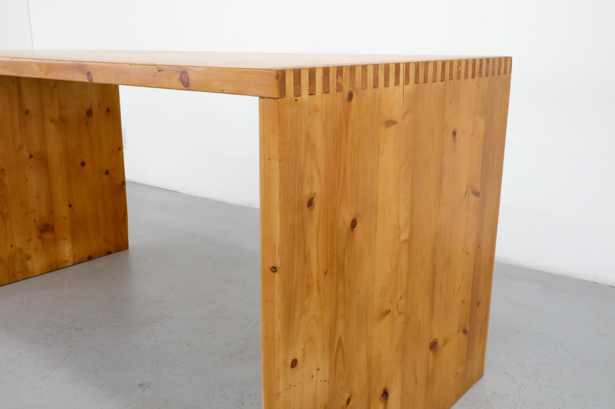 Ate Van Apeldoorn Table ou bureau de salle à manger en pin à cascade en vente 10