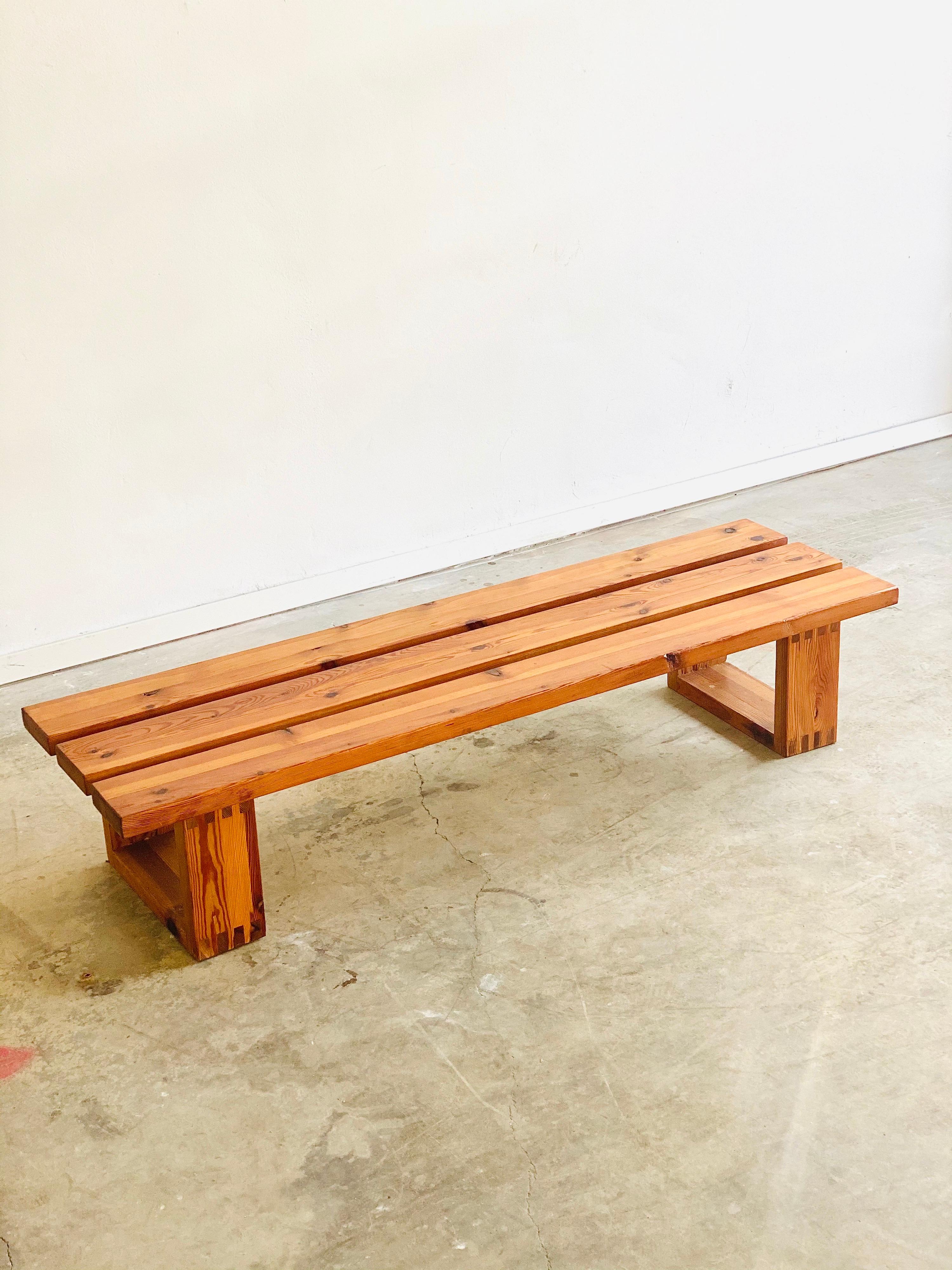 Mid-Century Modern Ate Van Apeldoorn Slat Bench in Solid Pine, Dutch Design from the 1970's For Sale