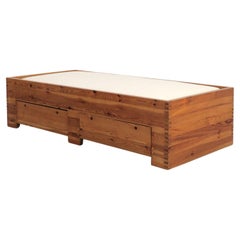 Ate van Apeldoorn Solid Pine Daybed or European Twin Bed with Storage Drawers