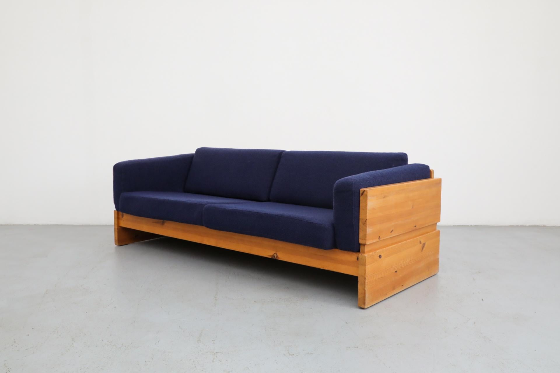 Mid-Century Modern Ate van Apeldoorn Style Pine Framed Sofa With Blue Upholstered Cushions