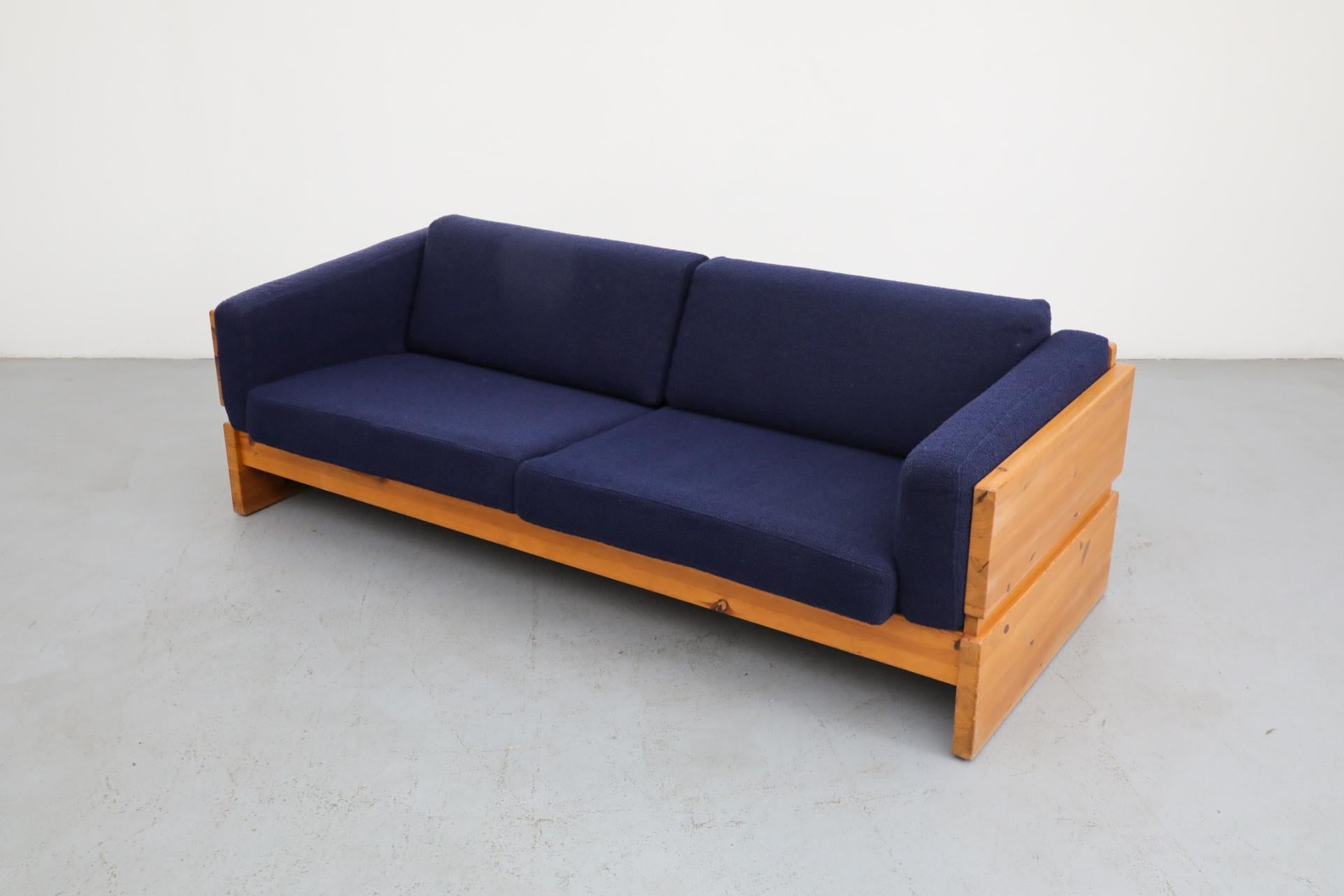 Ate van Apeldoorn Style Pine Framed Sofa With Blue Upholstered Cushions 2