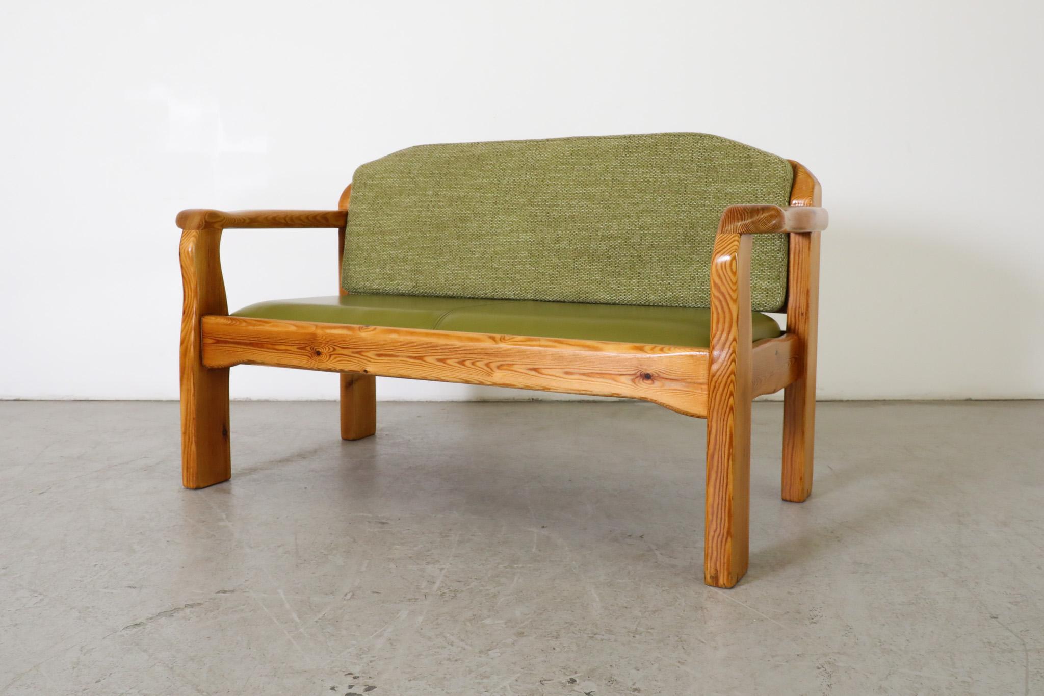Ate van Apeldoorn Style Pine Two Seat Bench with Green Cushions For Sale 2