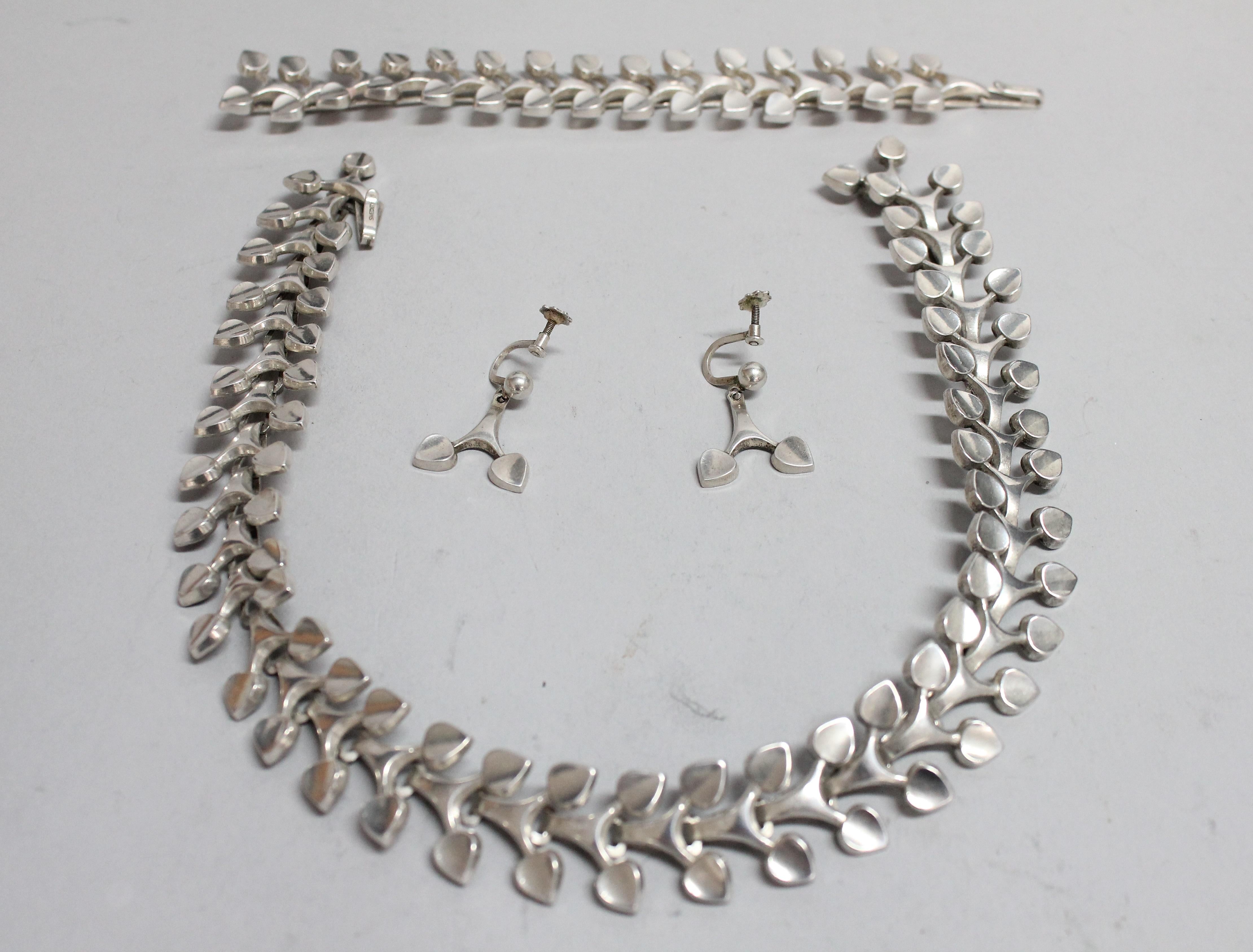 Atelier Borgila Sweden 1958 in Sterling, Set of Necklace, Bracelet and Earrings 6