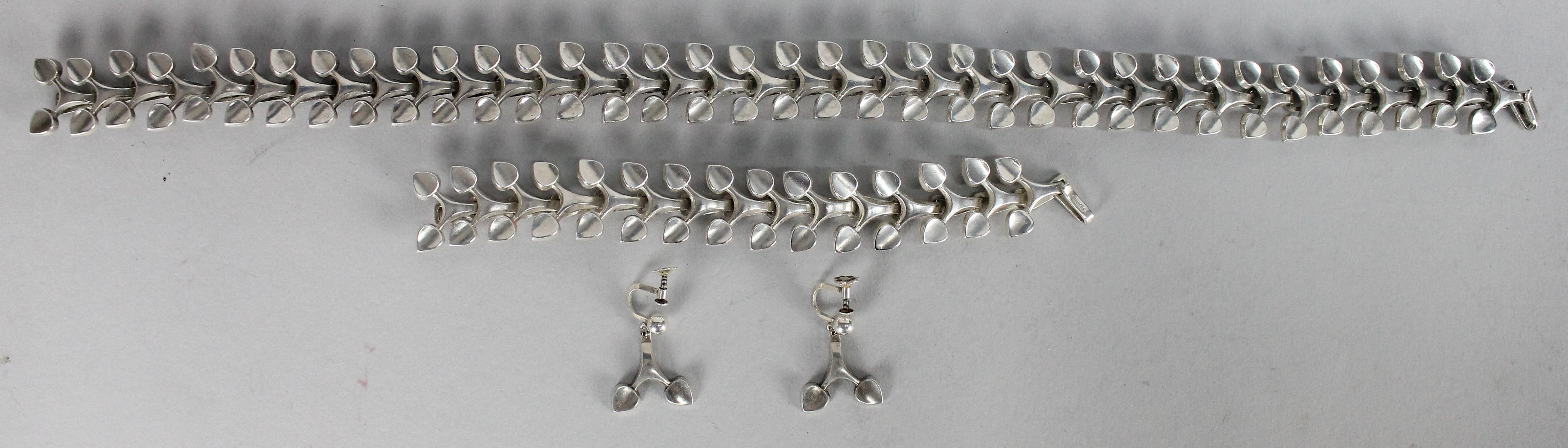 Atelier Borgila Sweden 1958 in Sterling, Set of Necklace, Bracelet and Earrings 8
