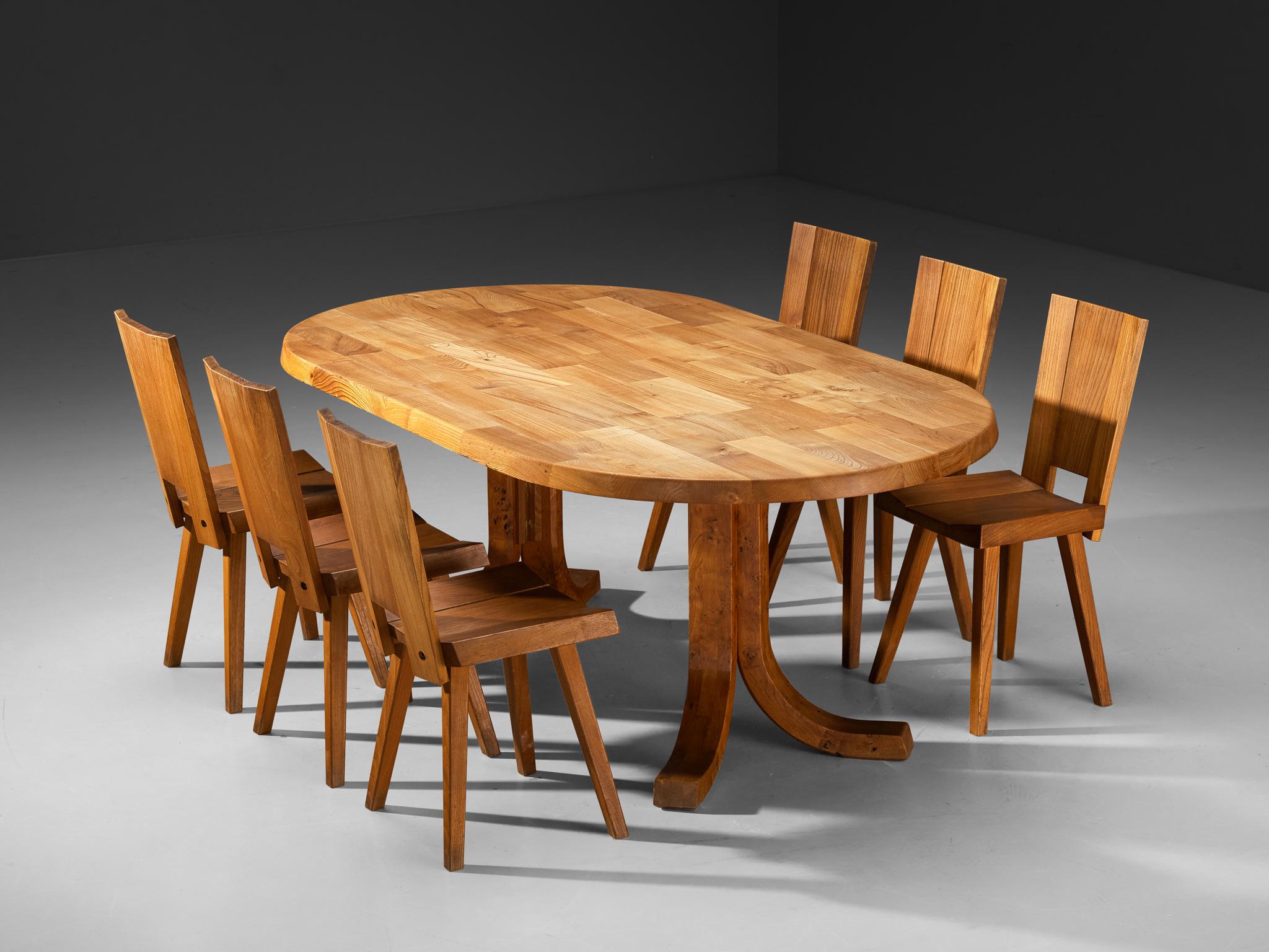 Mid-Century Modern Ensemble de salle à manger Atelier C. Demoyen avec table et six chaises en orme massif en vente
