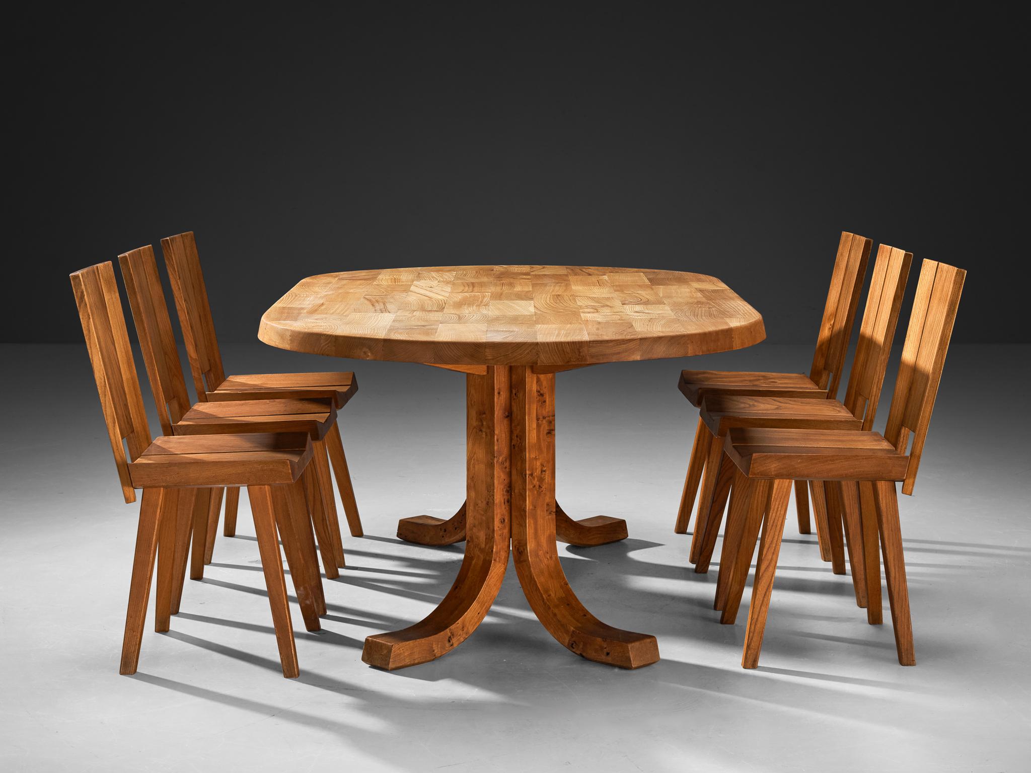 Ensemble de salle à manger Atelier C. Demoyen avec table et six chaises en orme massif Bon état - En vente à Waalwijk, NL