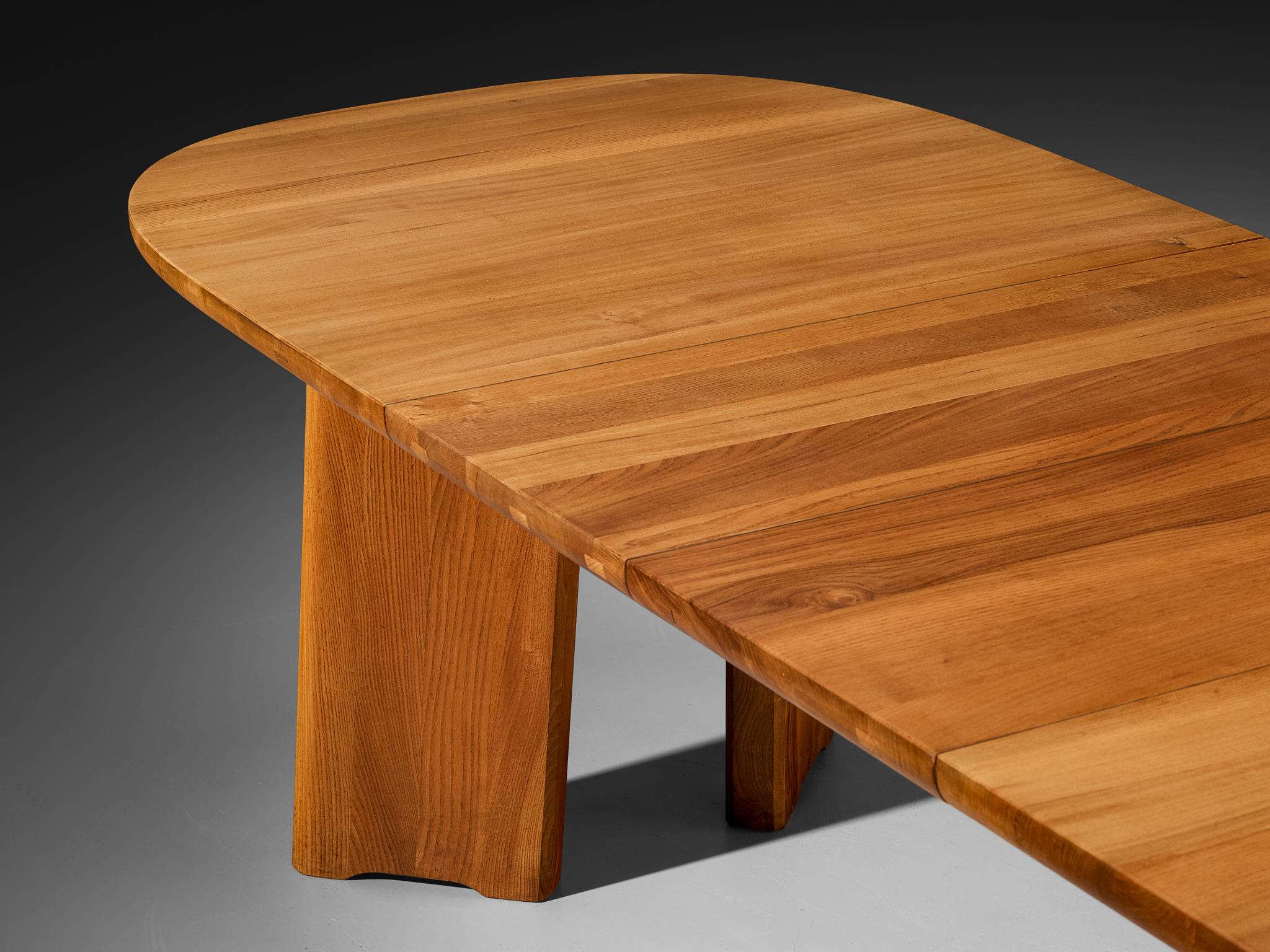 Atelier C. Demoyen Dining Table in Elm In Good Condition For Sale In Waalwijk, NL