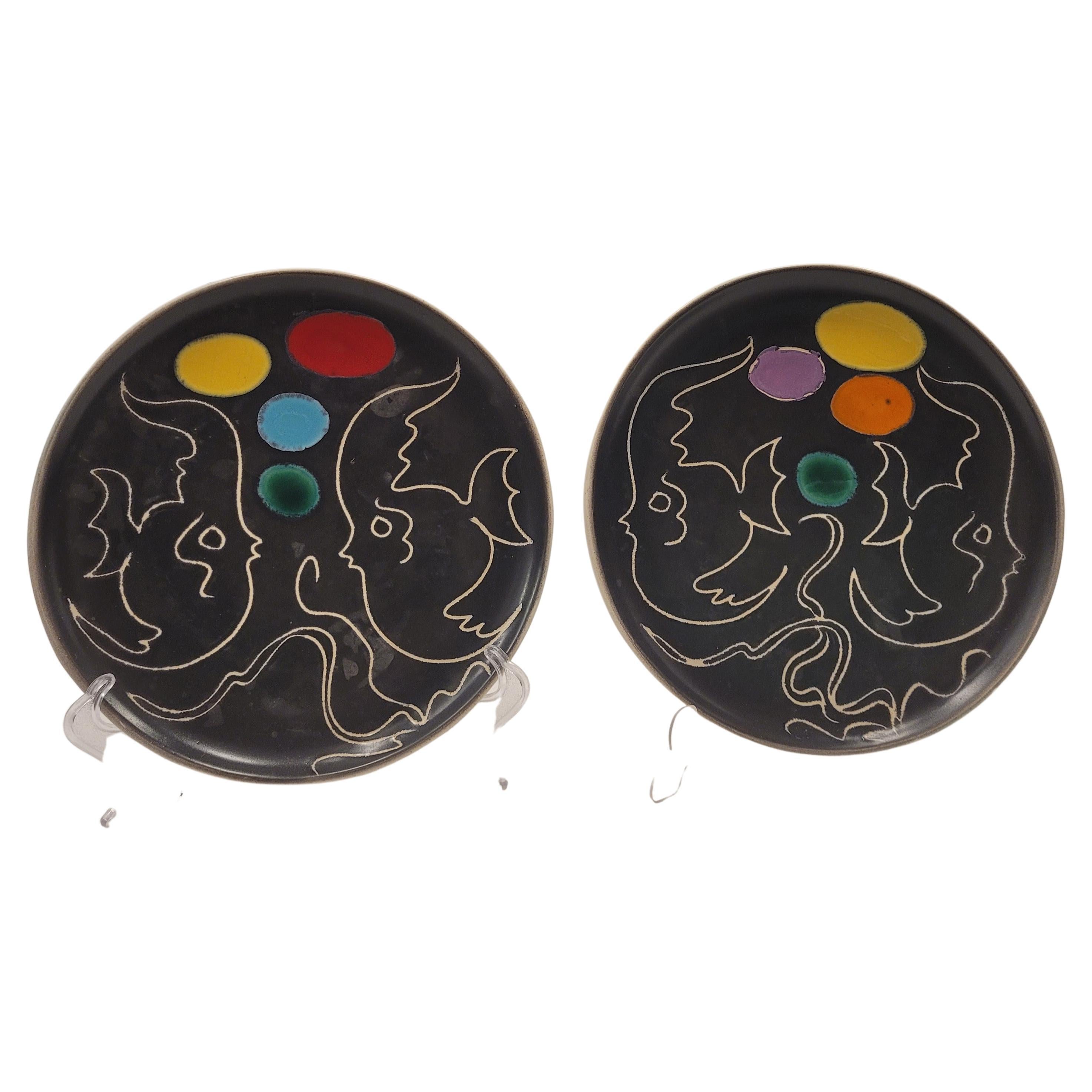 Atelier CERENNE RENE  NEVEUX VALLAURIS 50s French Ceramic Abstract pair plate For Sale