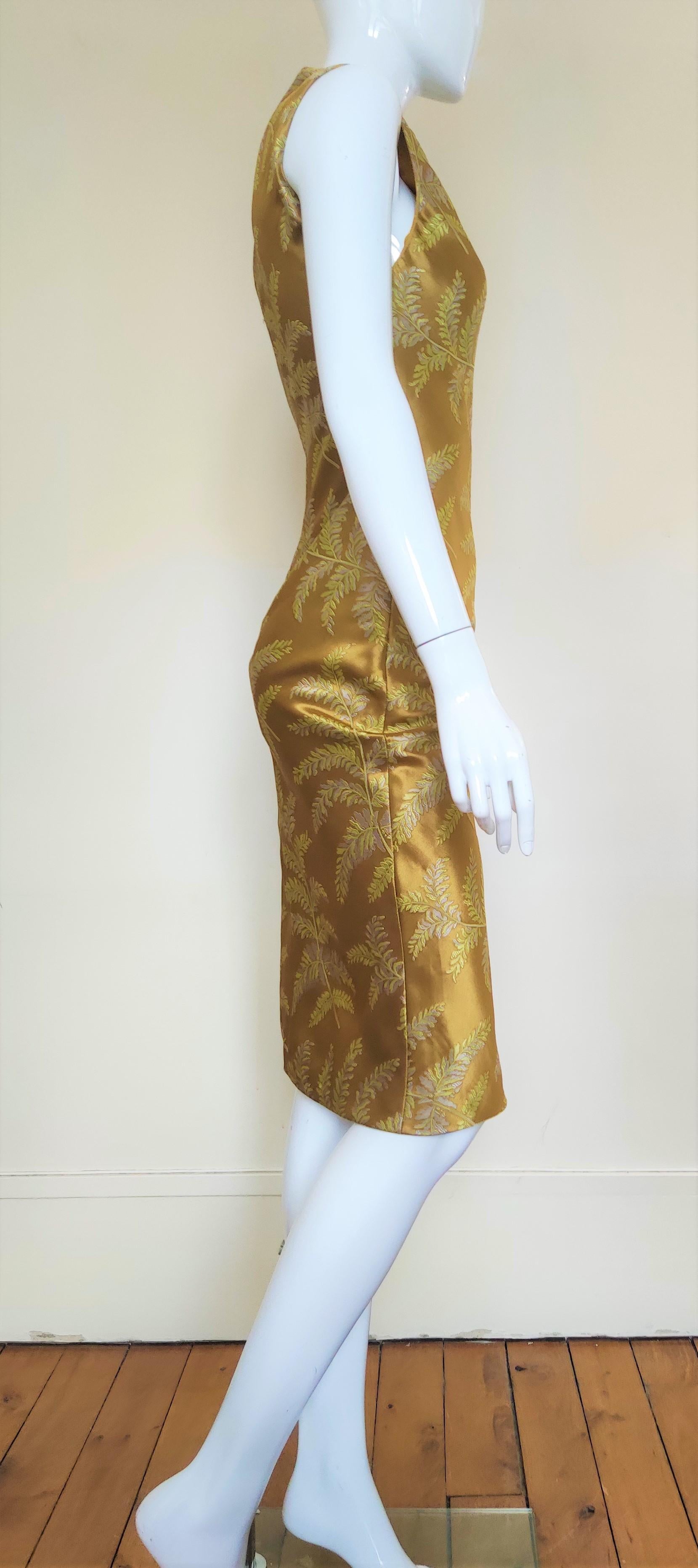 Atelier Gianni Versace - Robe de soirée baroque en soie jaune moutarde à feuilles florales en vente 5
