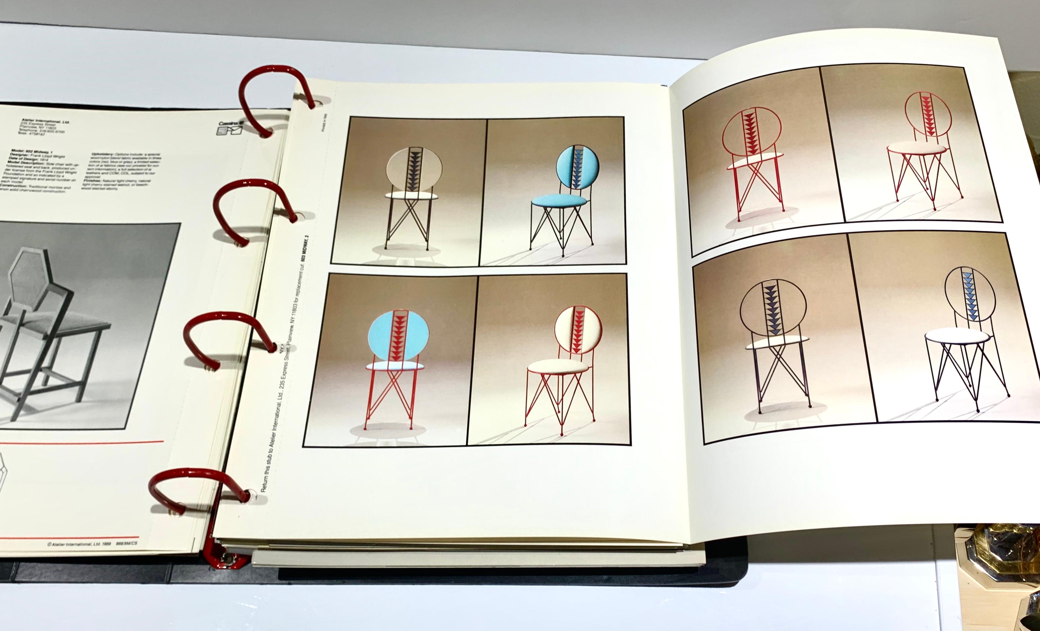 Atelier International Limited & Cassina Trade Catalogue Binder, 1988 (Moderne der Mitte des Jahrhunderts) im Angebot