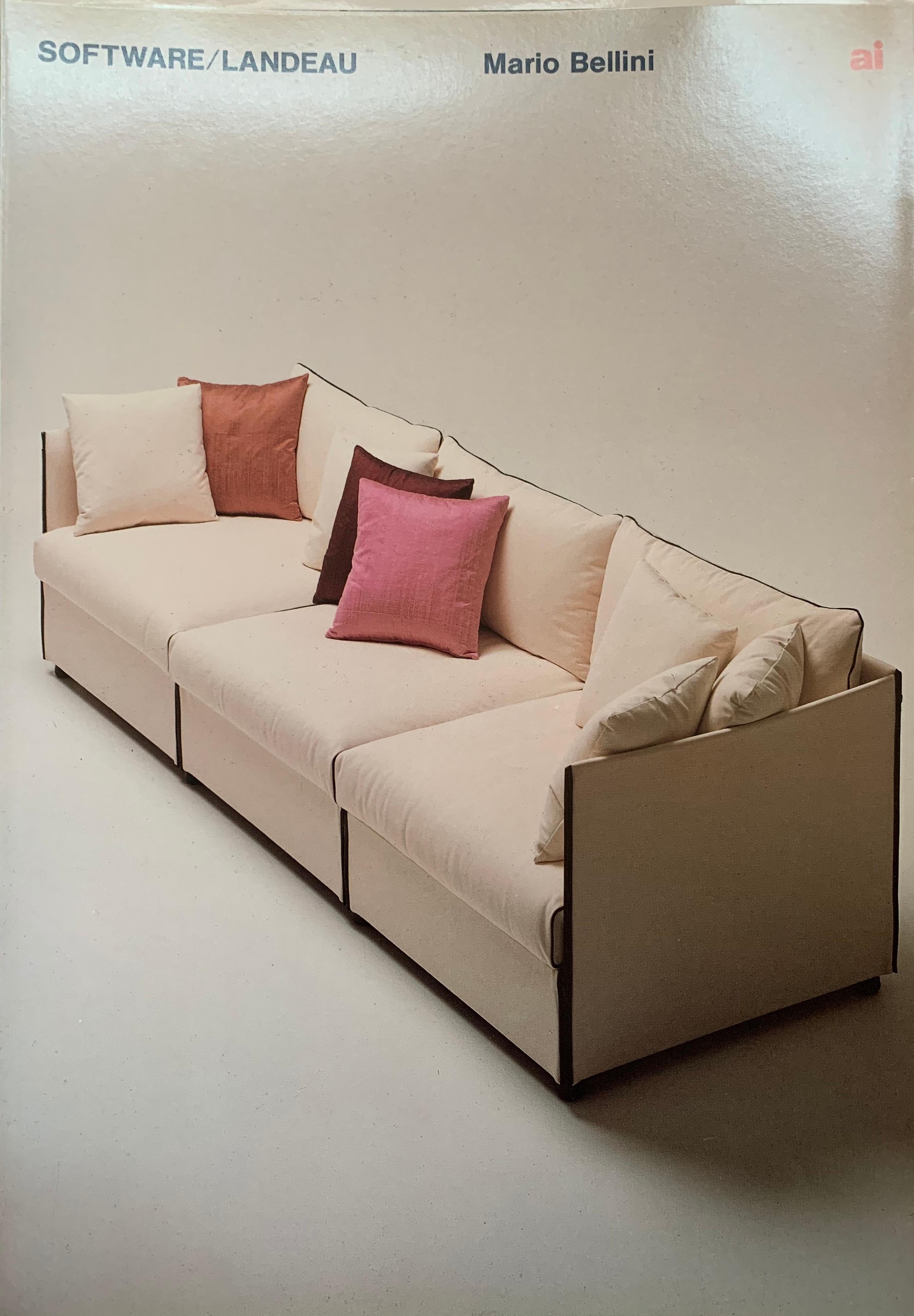 Atelier International Limited & Cassina Trade Catalogue Binder, 1988 im Zustand „Gut“ im Angebot in Brooklyn, NY