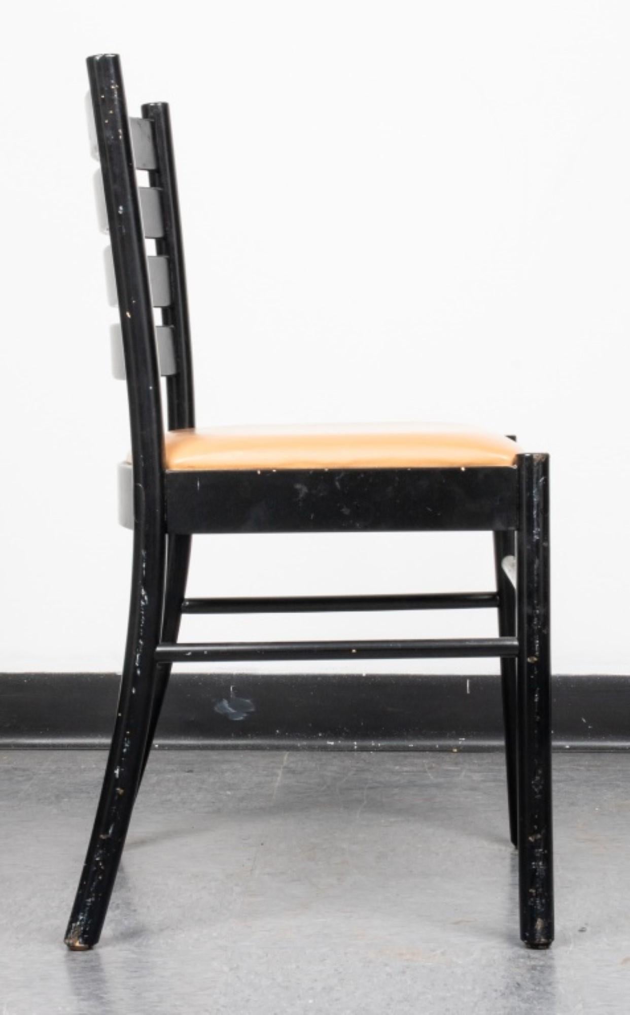 Atelier Intl Moderne Beistellstühle mit Leiterrückenlehne, 4 (20. Jahrhundert) im Angebot