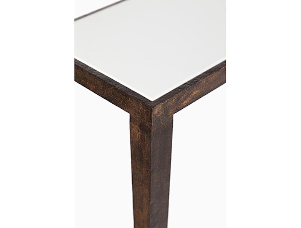 Console Giacometti
by Atelier Linné

Lacquer and pure hammered iron

Dimensions: 48