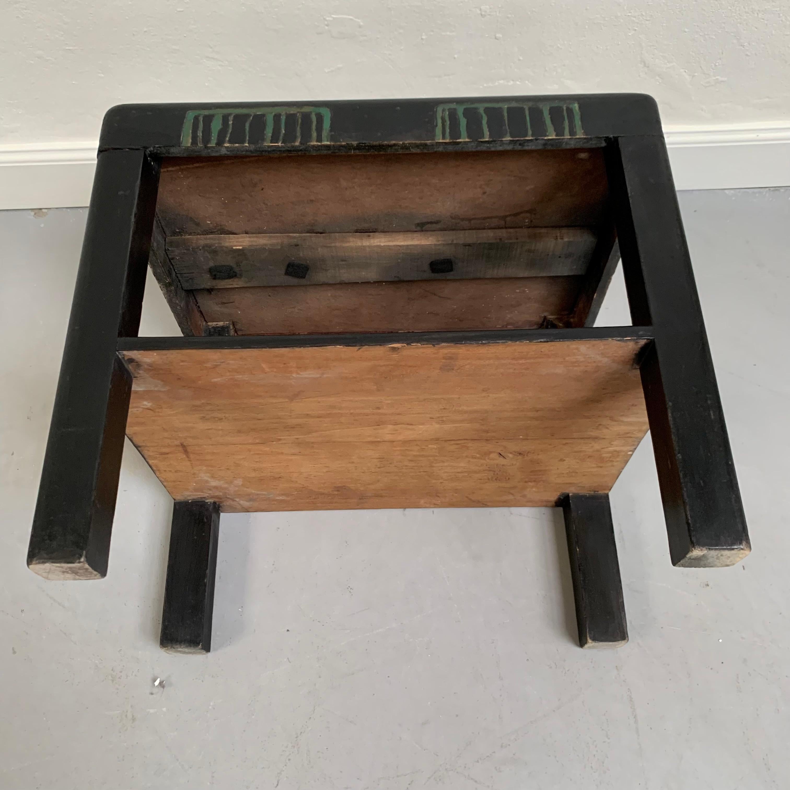 Atelier Martine Attributed Painted Wood Side Table, circa 1920, France. en vente 12