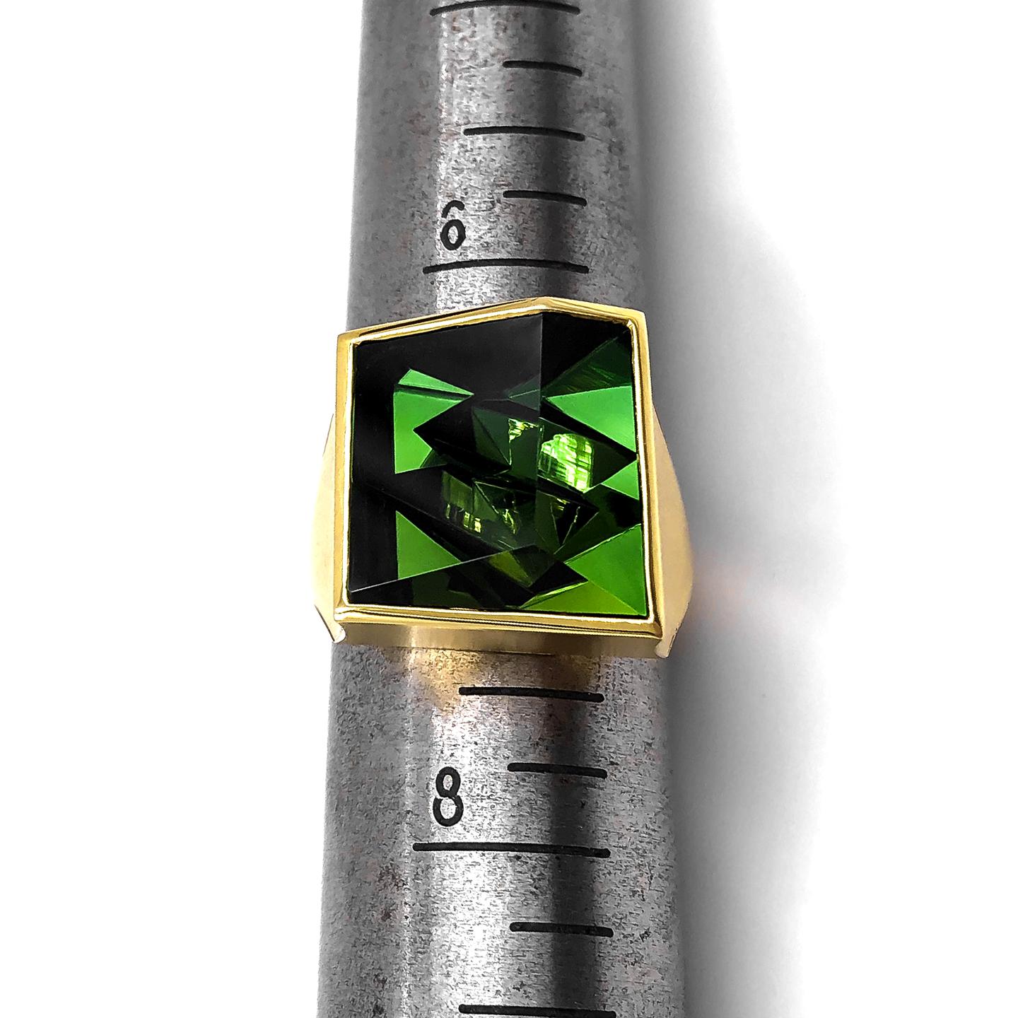 Contemporary Atelier Munsteiner Finest 10.87 Carat Deep Green Tourmaline Cocktail Ring