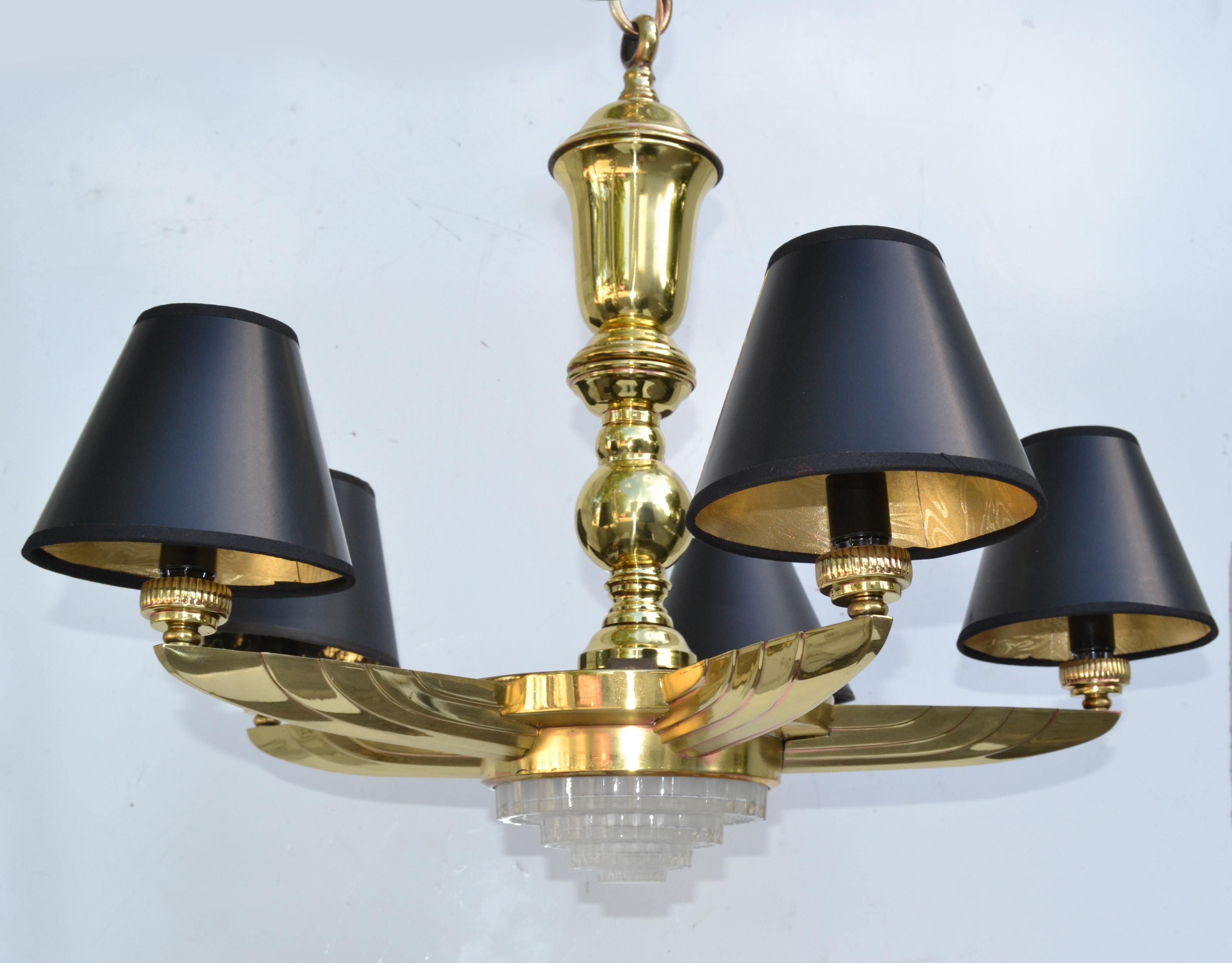 French Provincial Atelier Petitot French Bronze & Brass 6 Light Round Chandelier Neoclassical For Sale