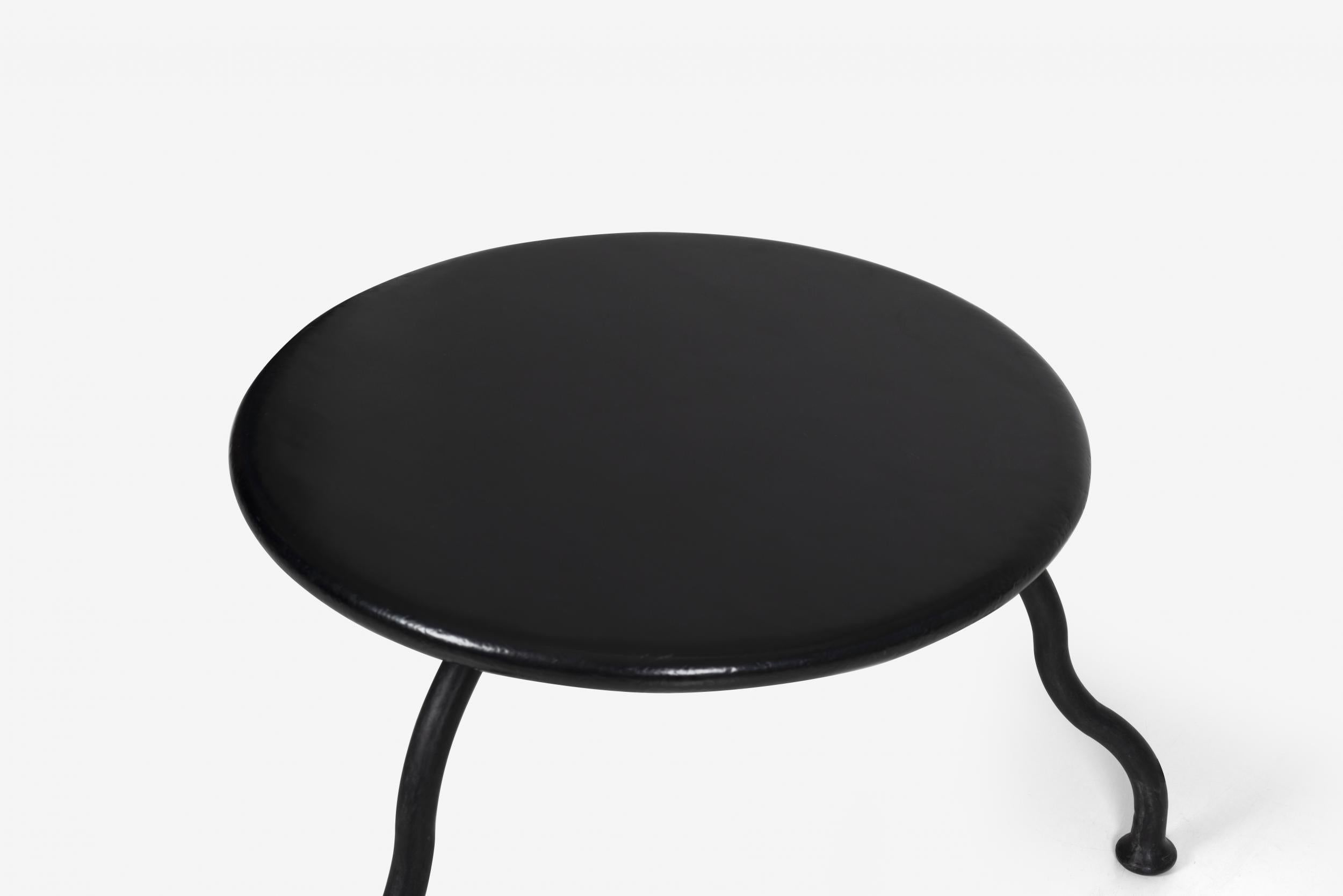 Néerlandais Atelier Van Lieshout Bad Little Coffee Table en noir en vente