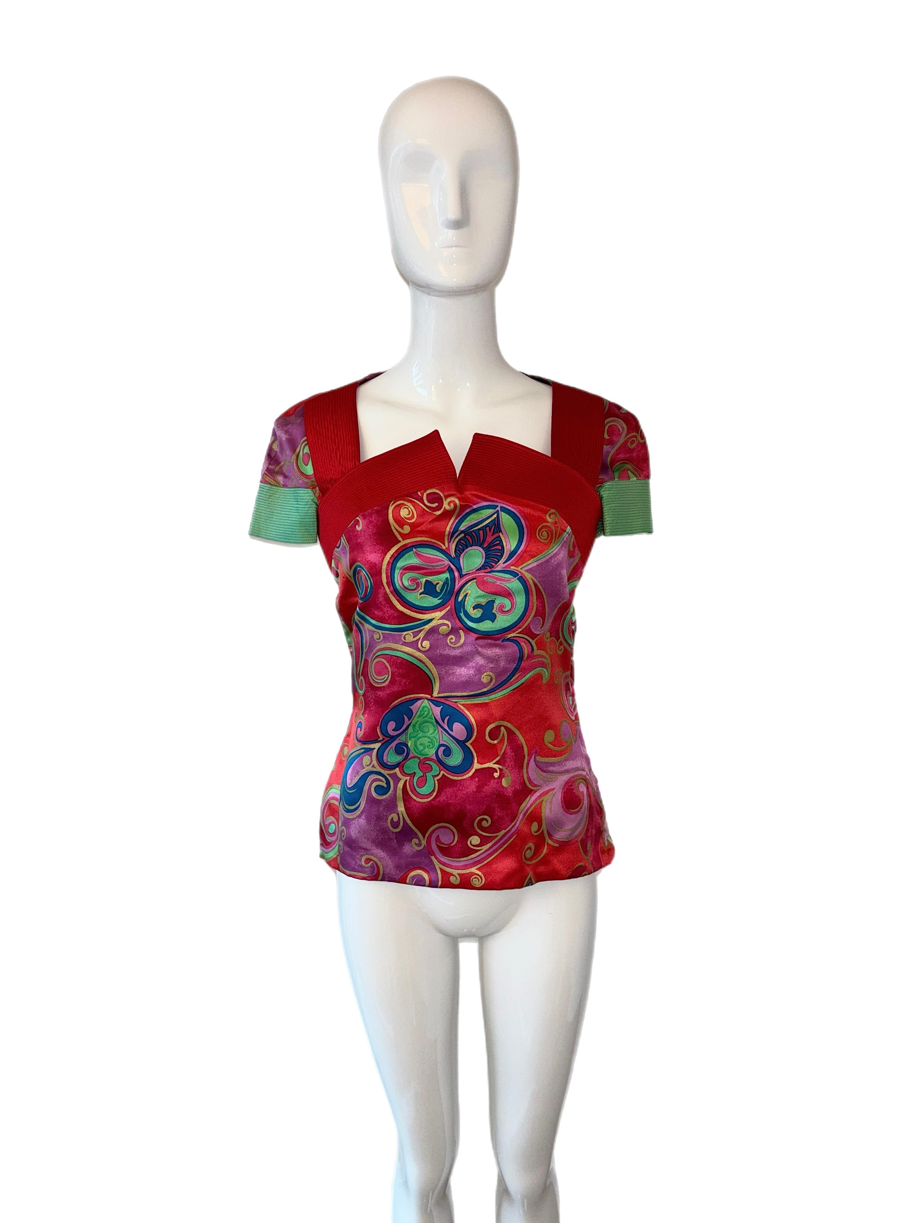 ATELIER VERSACE 1990 / 1991 Vintage Bluse aus Seide mit Druck im Angebot 1