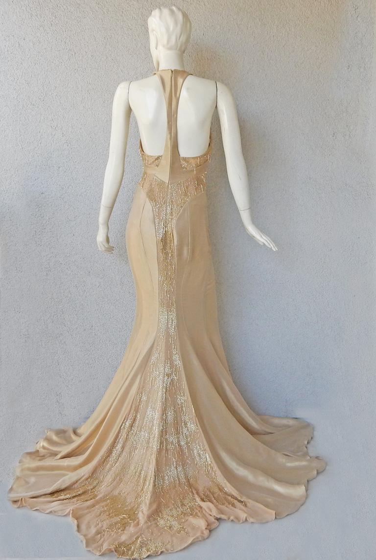 Atelier Versace Magical Golden Waterfall Swan Tail Dress Gown (Robe en queue de cygne) en vente 1