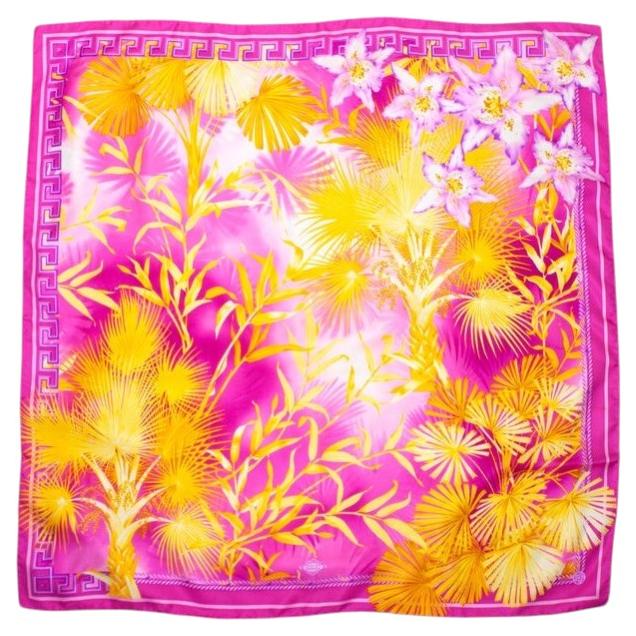 Atelier Versace, Sciarpa rosa con stampa Jungling