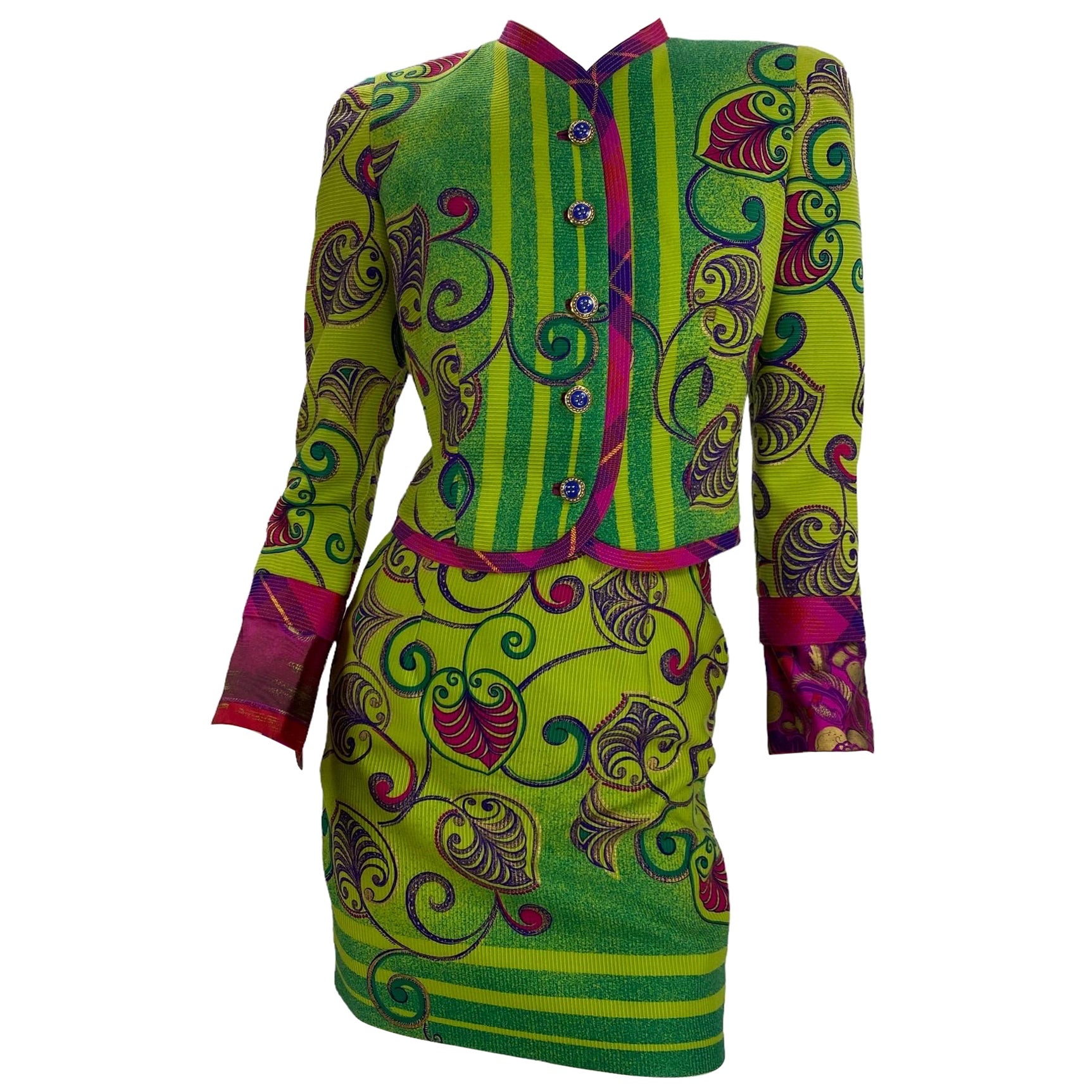 Atelier Versace Vintage A/I 1990: abito con gonna in passerella
