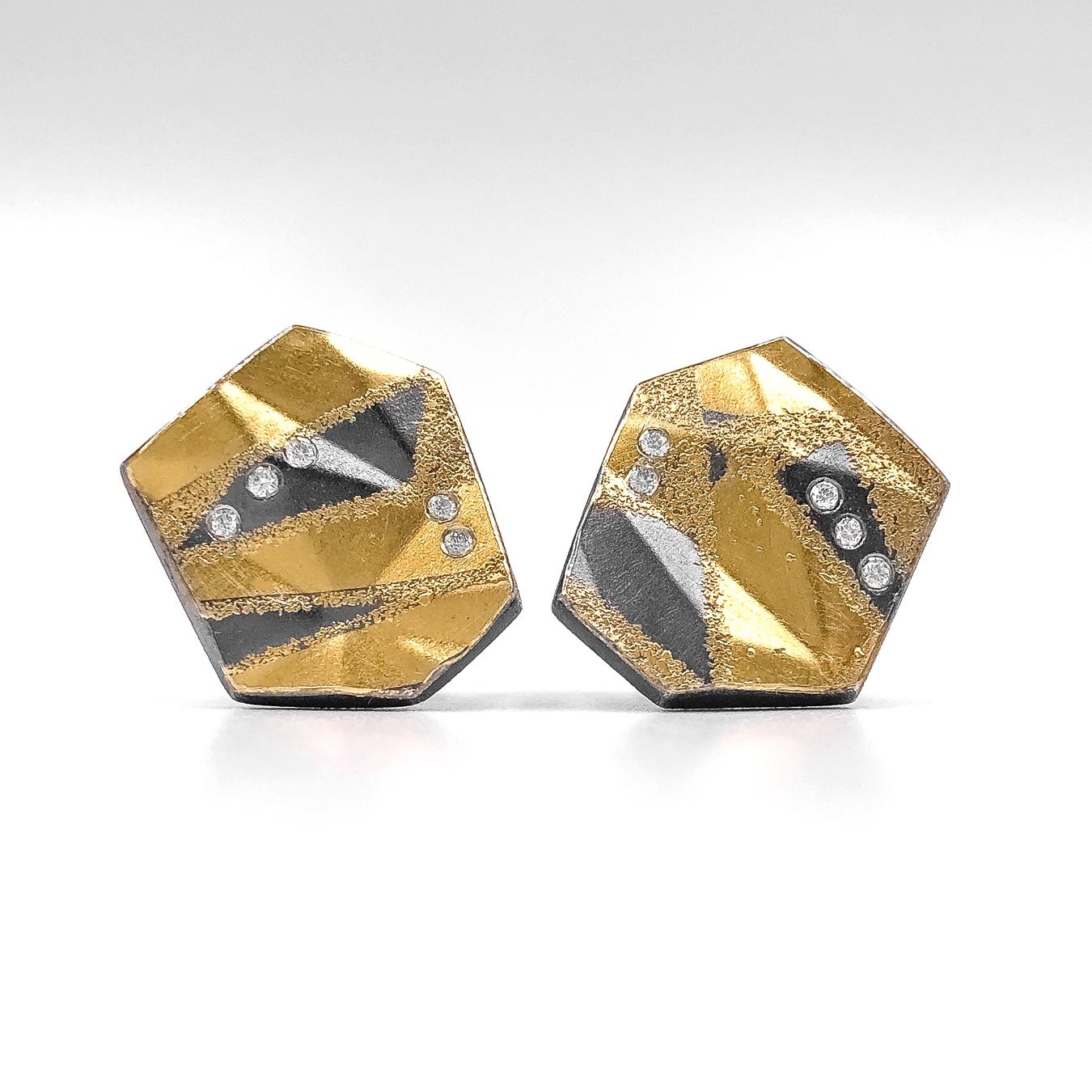 One of a Kind Fold Earrings hand-fabricated in 2019 in Germany by award-winning jewelry maker Atelier Zobel - Peter Schmid in 24k yellow gold and oxidized sterling silver with ten round brilliant-cut diamonds totaling 0.10 carats. Earrings come with