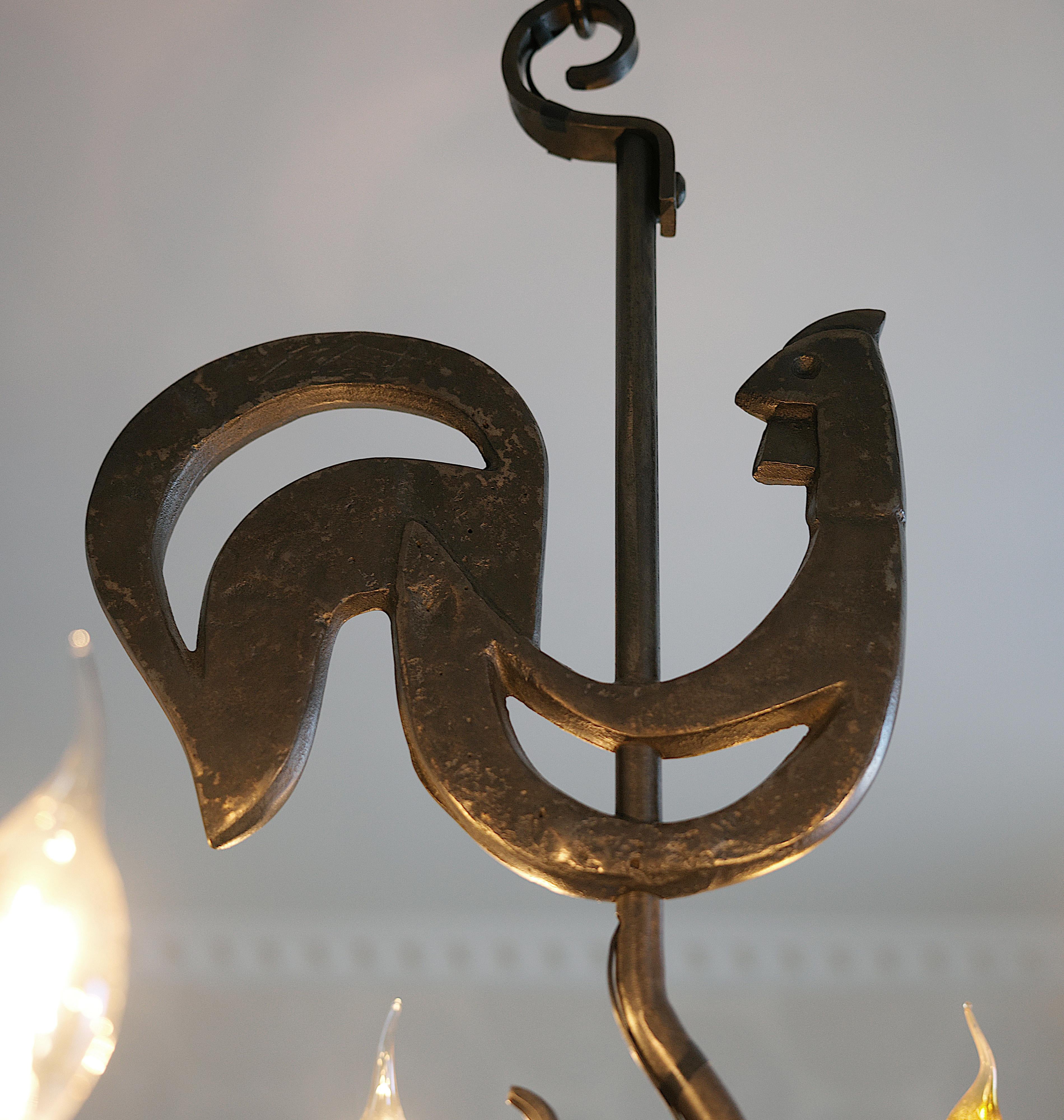 Ateliers de Marolles, Jean Touret, Midcentury Wrought-iron Chandelier,  ca.1950 In Excellent Condition For Sale In Saint-Amans-des-Cots, FR