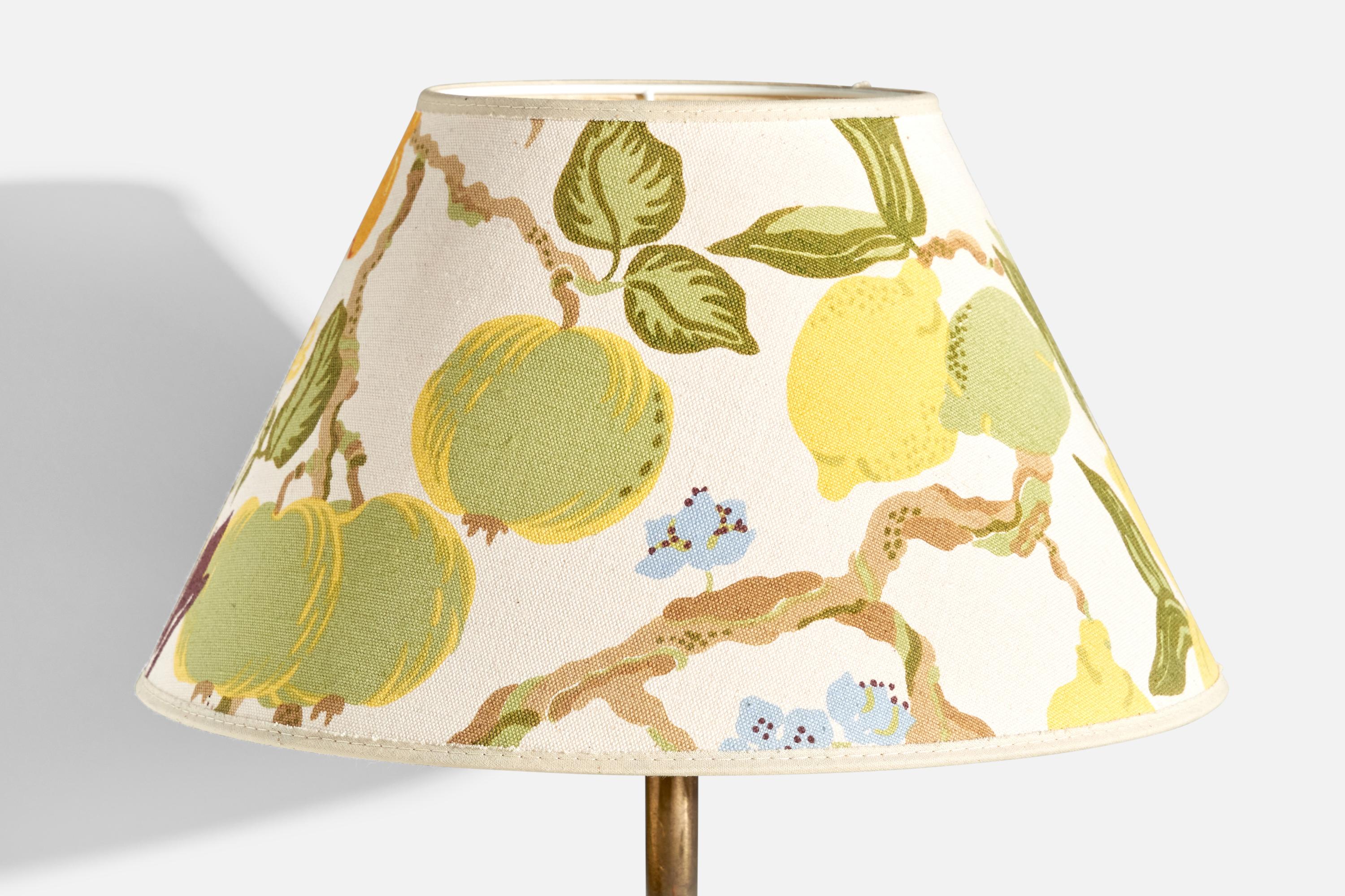 Ateljé Lyktan, Wall Light, Brass, Fabric, Sweden, 1970s For Sale 2