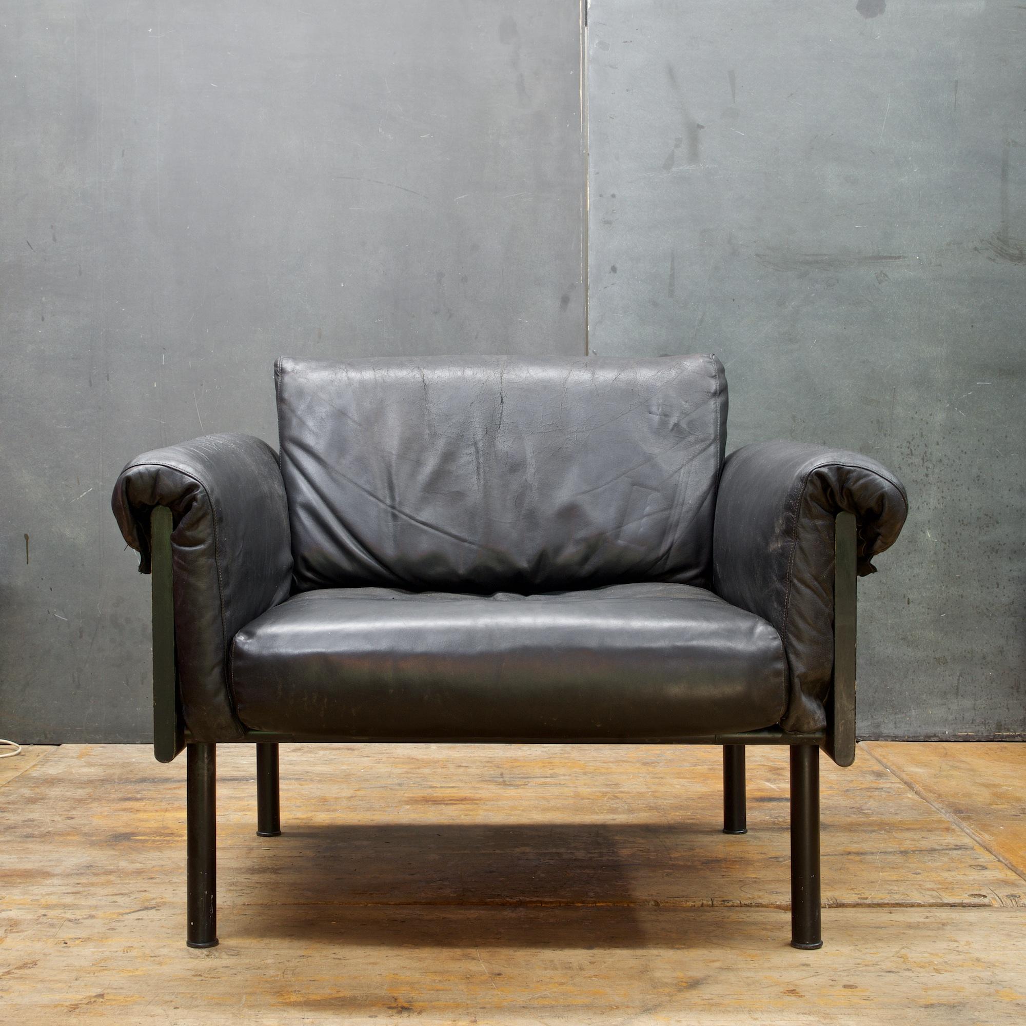 Yrjö Kukkapuro for Haimi Finland, circa 1960s.

Lounge chair designed by Yrjö Kukkapuro and manufactured by Haimi in Finland during the 1960s. The chair is crafted from black enameled wood with black metal legs, and upholstered in black