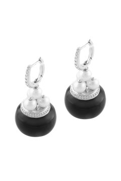 18 Karat White Gold Black Onyx Pearl and Diamond Earrings