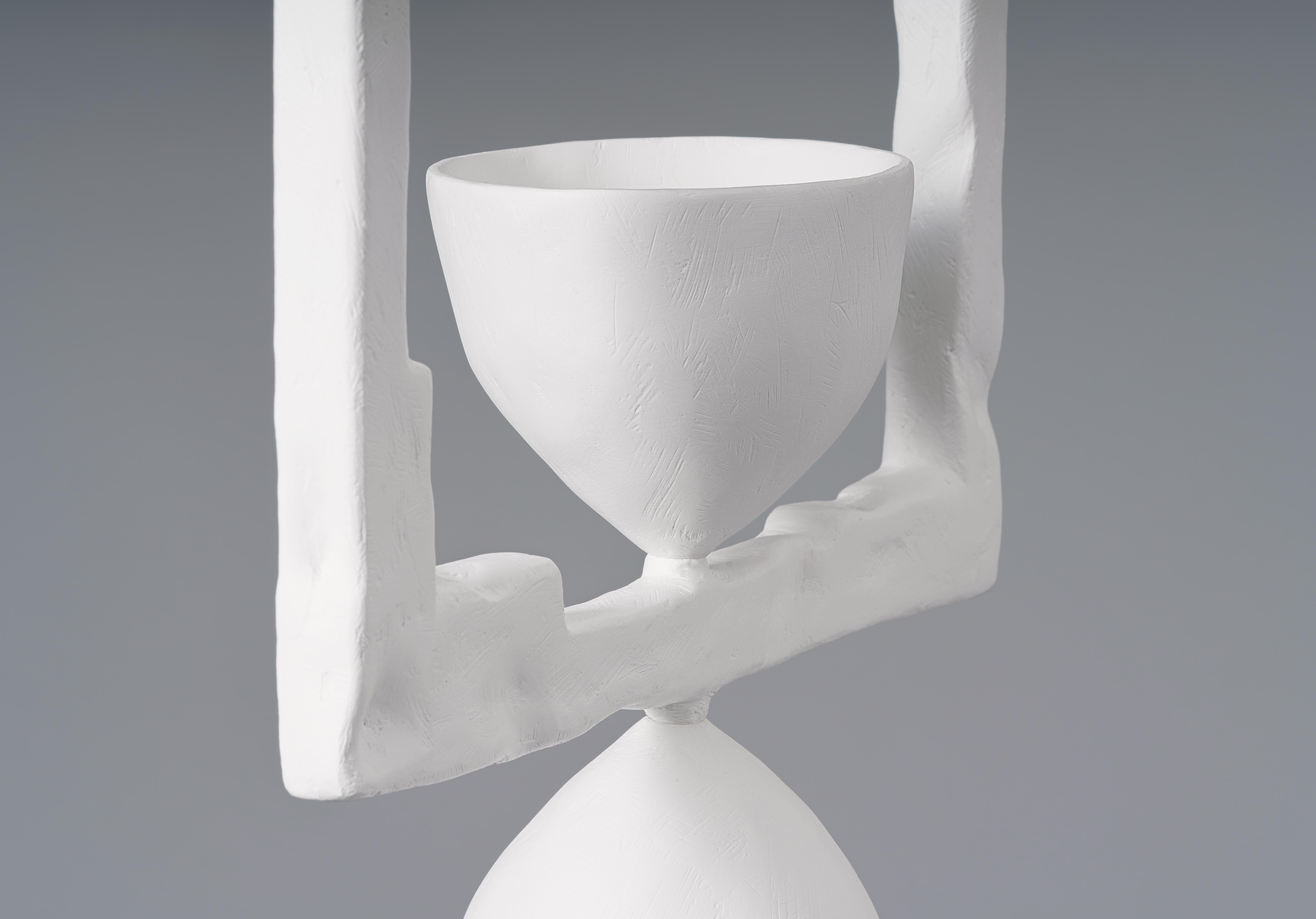 Tedesco Lampada a sospensione scultorea 'Ater No.2' in gesso bianco - personalizzabile in vendita