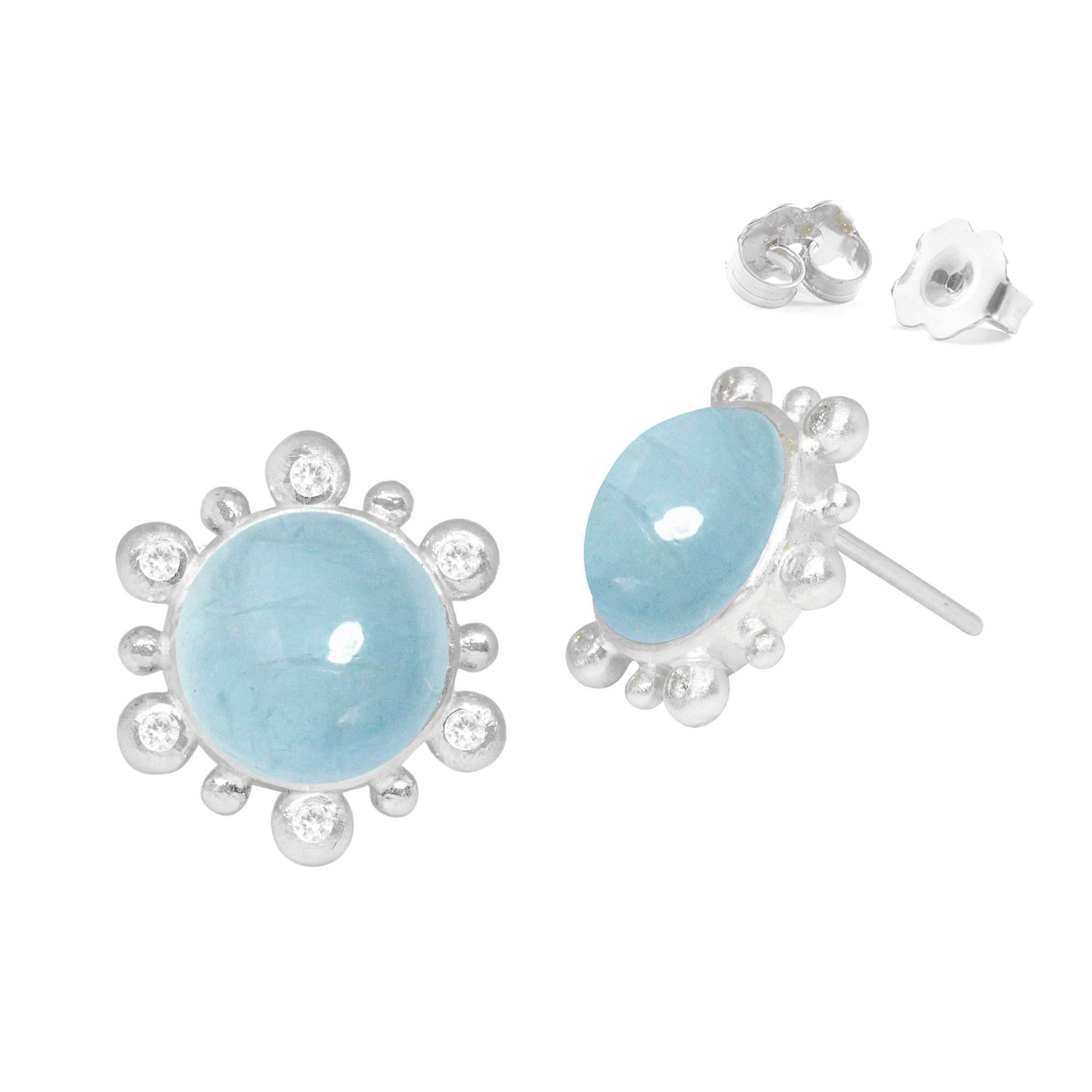 Inner goddess who? She's making herself loud and proud with these beautiful, aquamarine and diamond studs. Aquamarine, protector from all darkness, will leave you standing in your light. Combine wiht your favoirte diamonds or let them shine