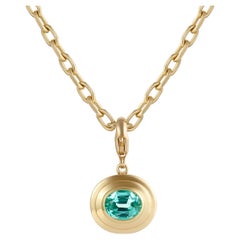 Athena : Pendentif en tourmaline Paraiba bleu lagon de 2,93 carats sur notre chaîne épaisse