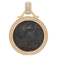 Athéna Pièce de monnaie grecque antique Pendentif en or jaune 18 carats avec 0,44 ct de diamant