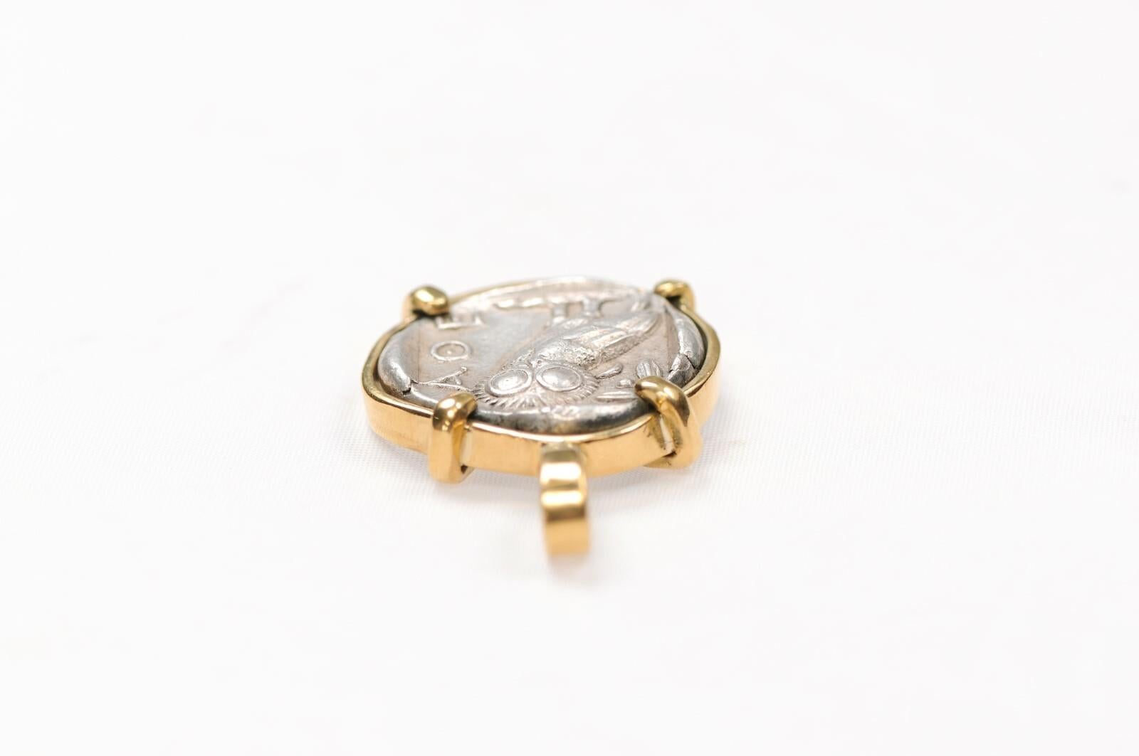 Tetradracma di Atena e Gufo con oro 18 ct. in vendita 7