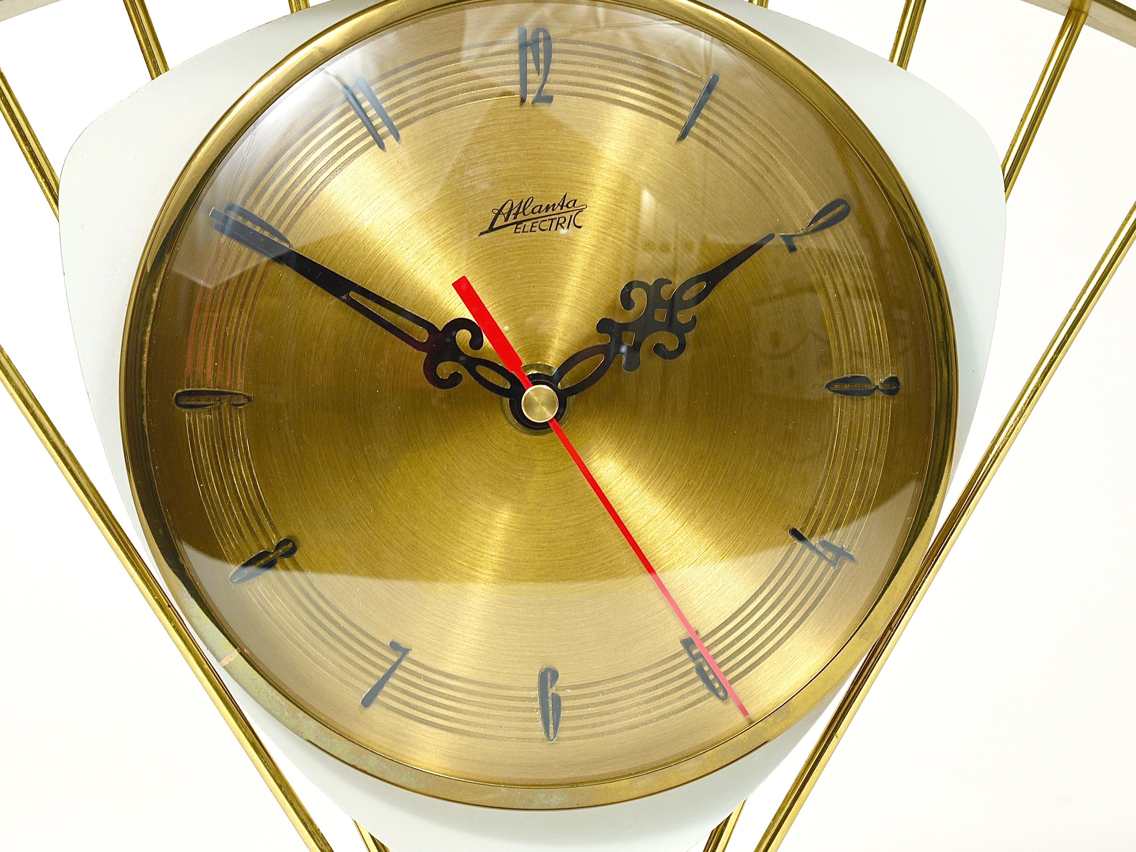 Atlanta Midcentury Atomic Age Sunburst Brass Table Desk Clock, Western Germany For Sale 8