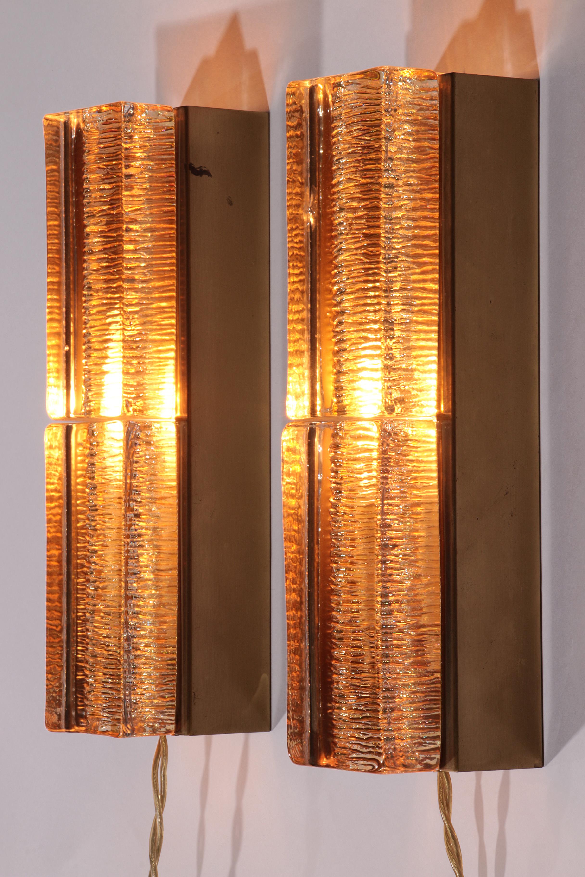 Late 20th Century Atlantic Double Wall Lamp by Vitrika, 1970s Danish Design For Sale
