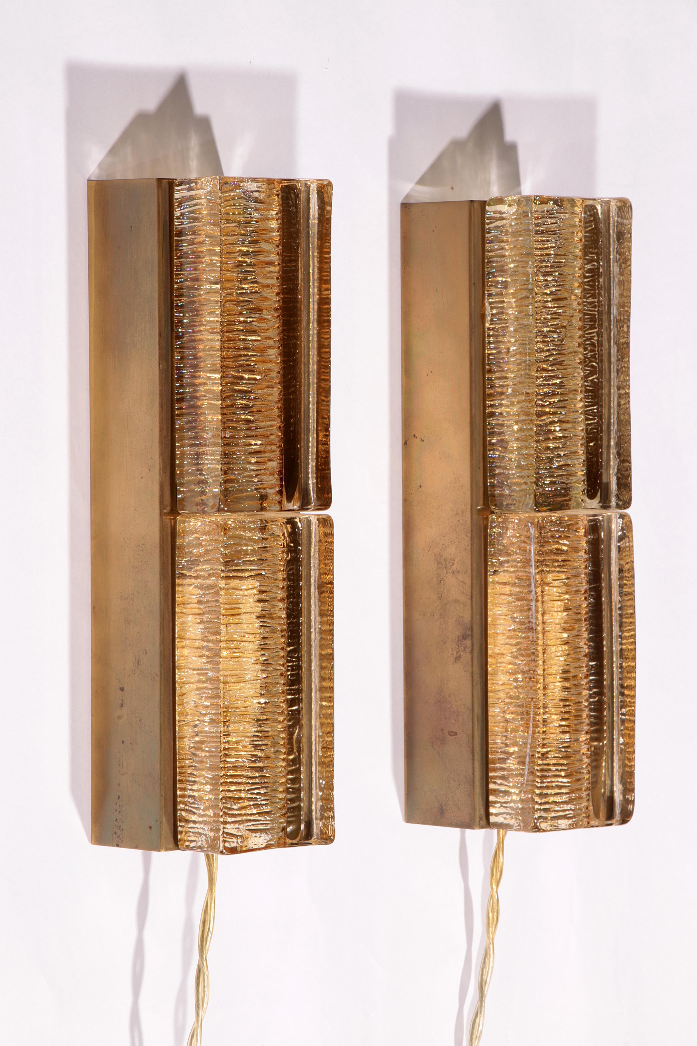 Atlantic Double Wall Lamp by Vitrika, 1970s Danish Design For Sale 2