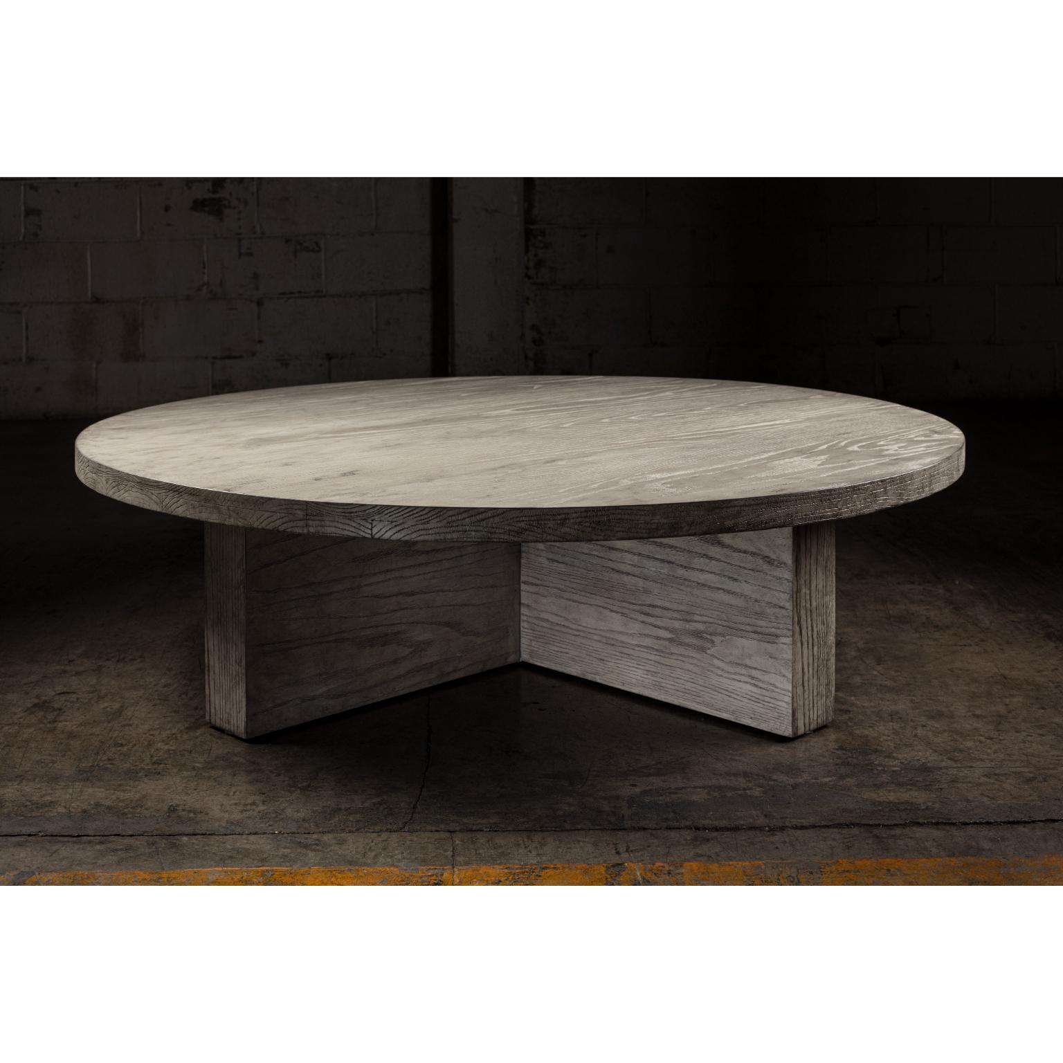 Atlantic Round Coffee Table in Solid Washed Grey Oak by No Age Studio In New Condition For Sale In Geneve, CH