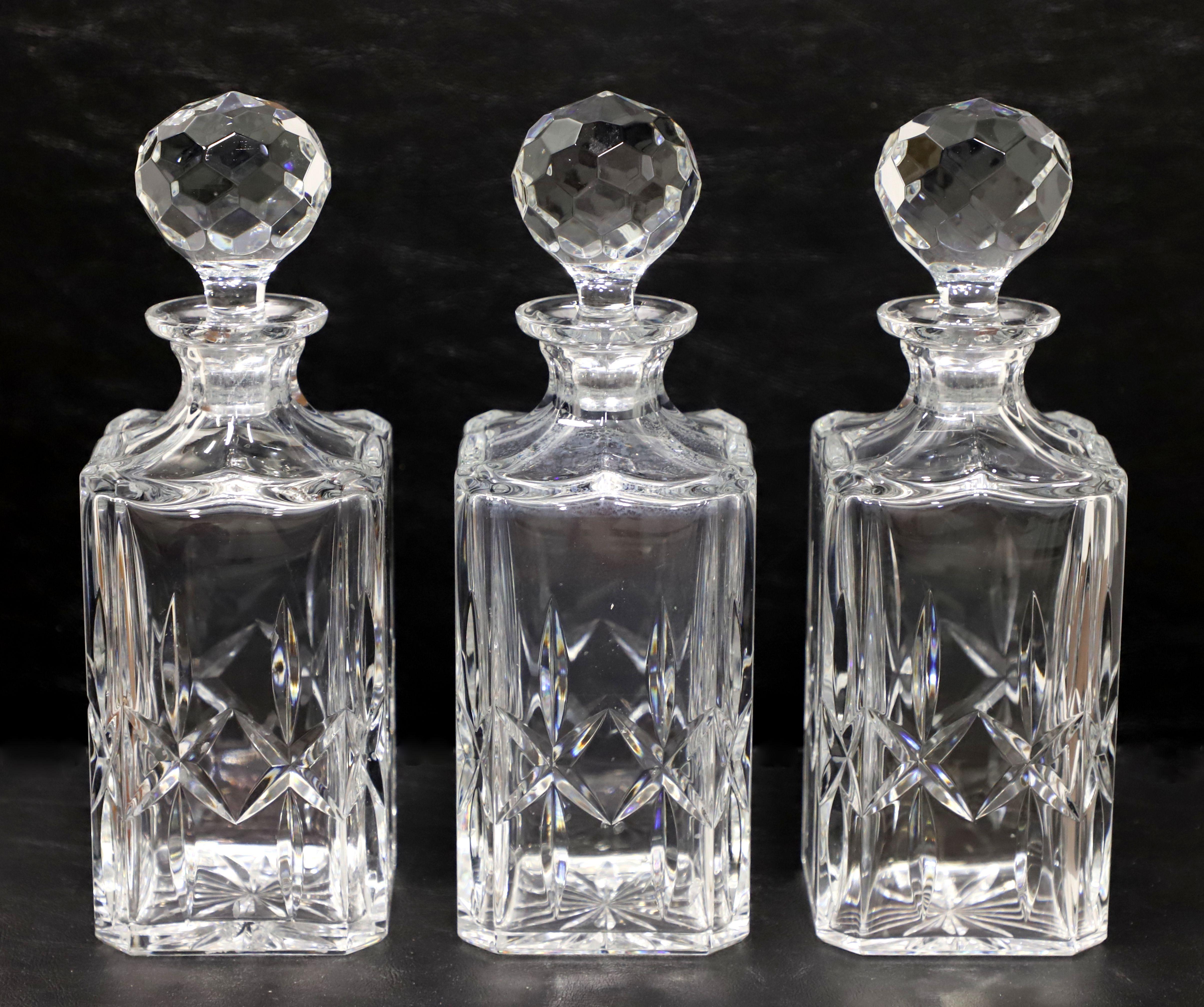 Portugais ATLANTIS CRISTASIA Trio de carafes en cristal de plomb de la fin du 20e siècle