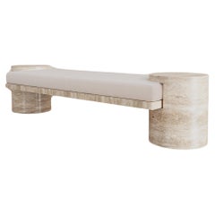 Banc Atlas en travertin nude par The Essentialist