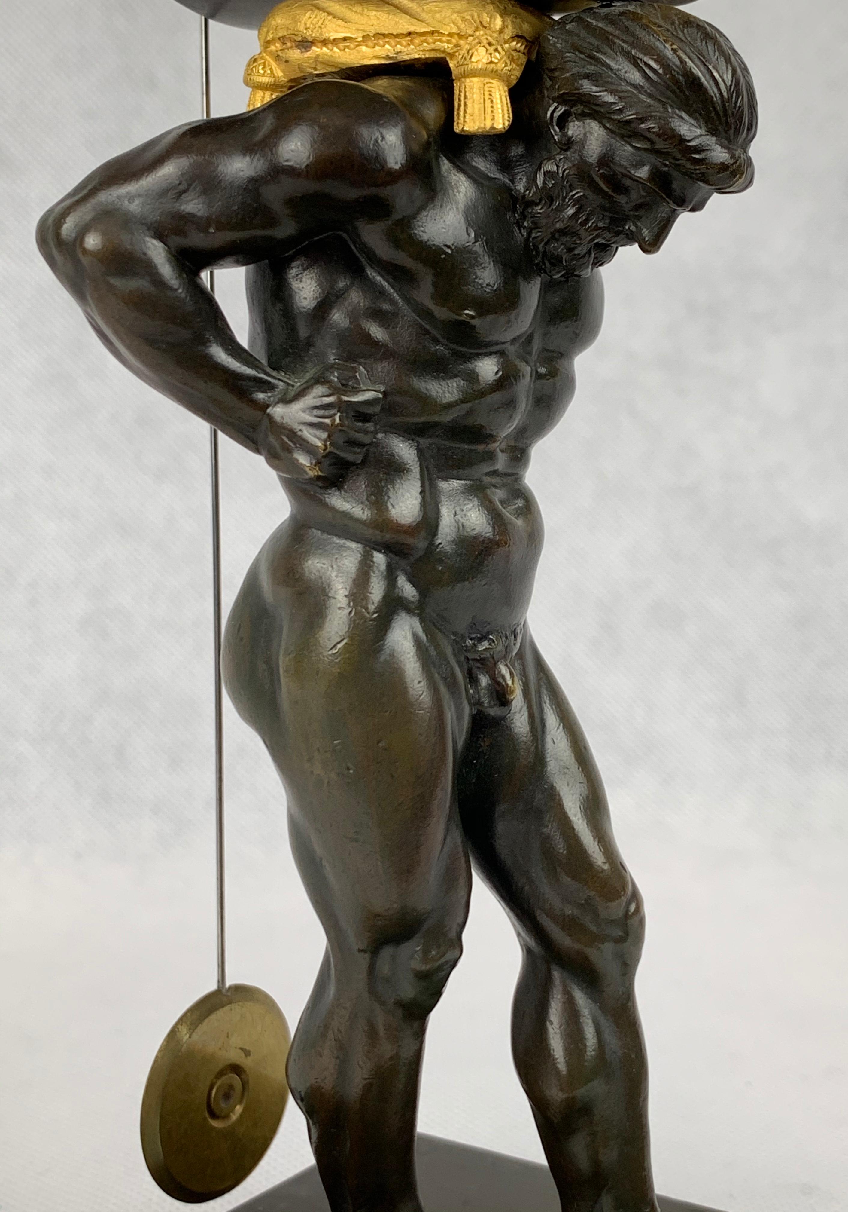 French Empire Bronze Doré and Patinated Clock Depicting Atlas-Early 19th Century In Good Condition For Sale In West Palm Beach, FL