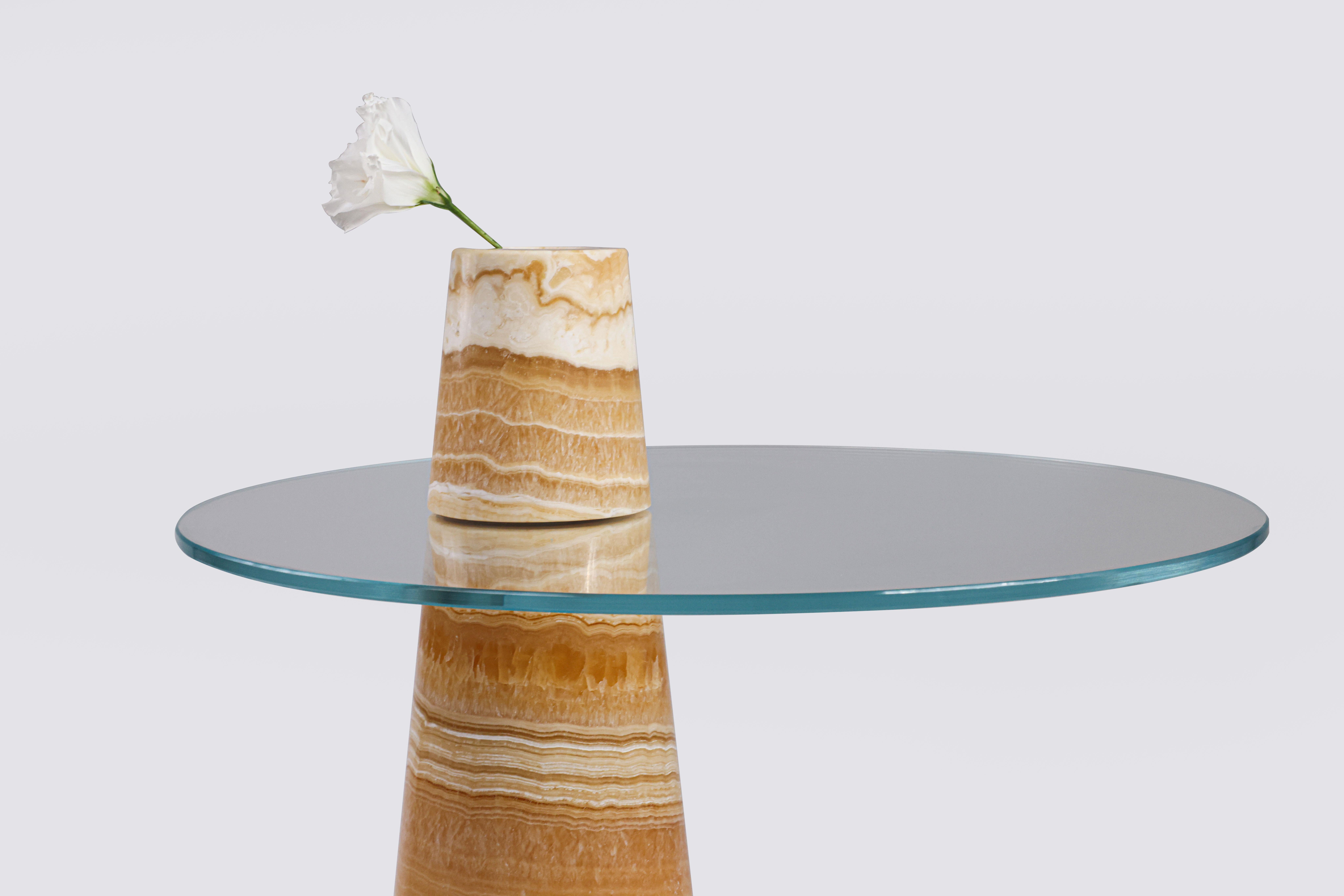 Autre Table d'appoint Atlas Honey Onyx par RAFFINATO en vente